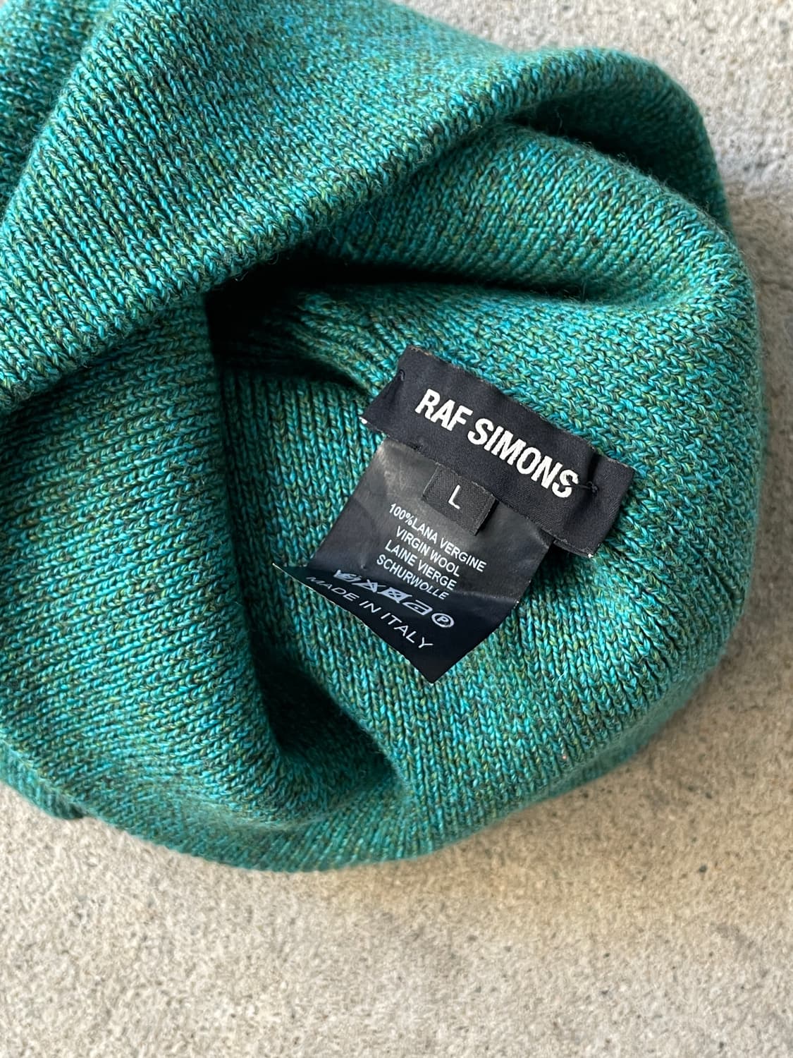 Raf simons 15AW ‘TO THE ARCHIVES’ Beanie 상품이미지8