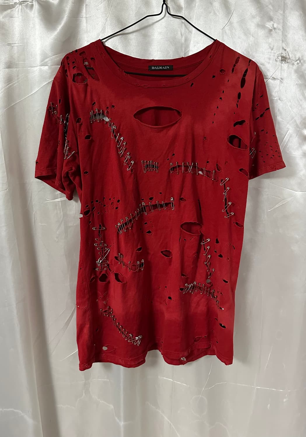 발망 11SS 세이프티핀 티셔츠 상품이미지1