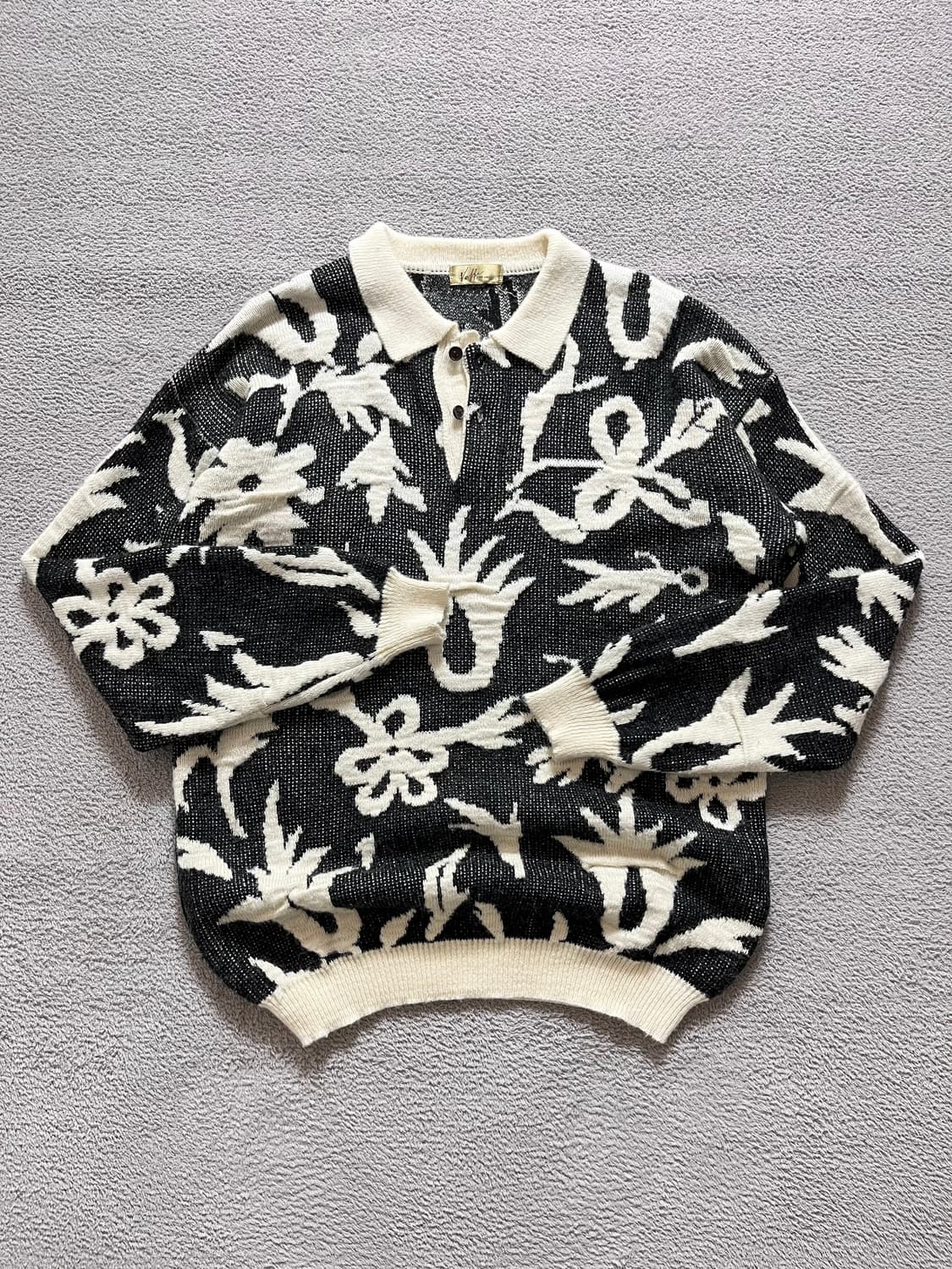 빈티지 플라워 패턴 자카드 니트 카라 스웨터 상품이미지1