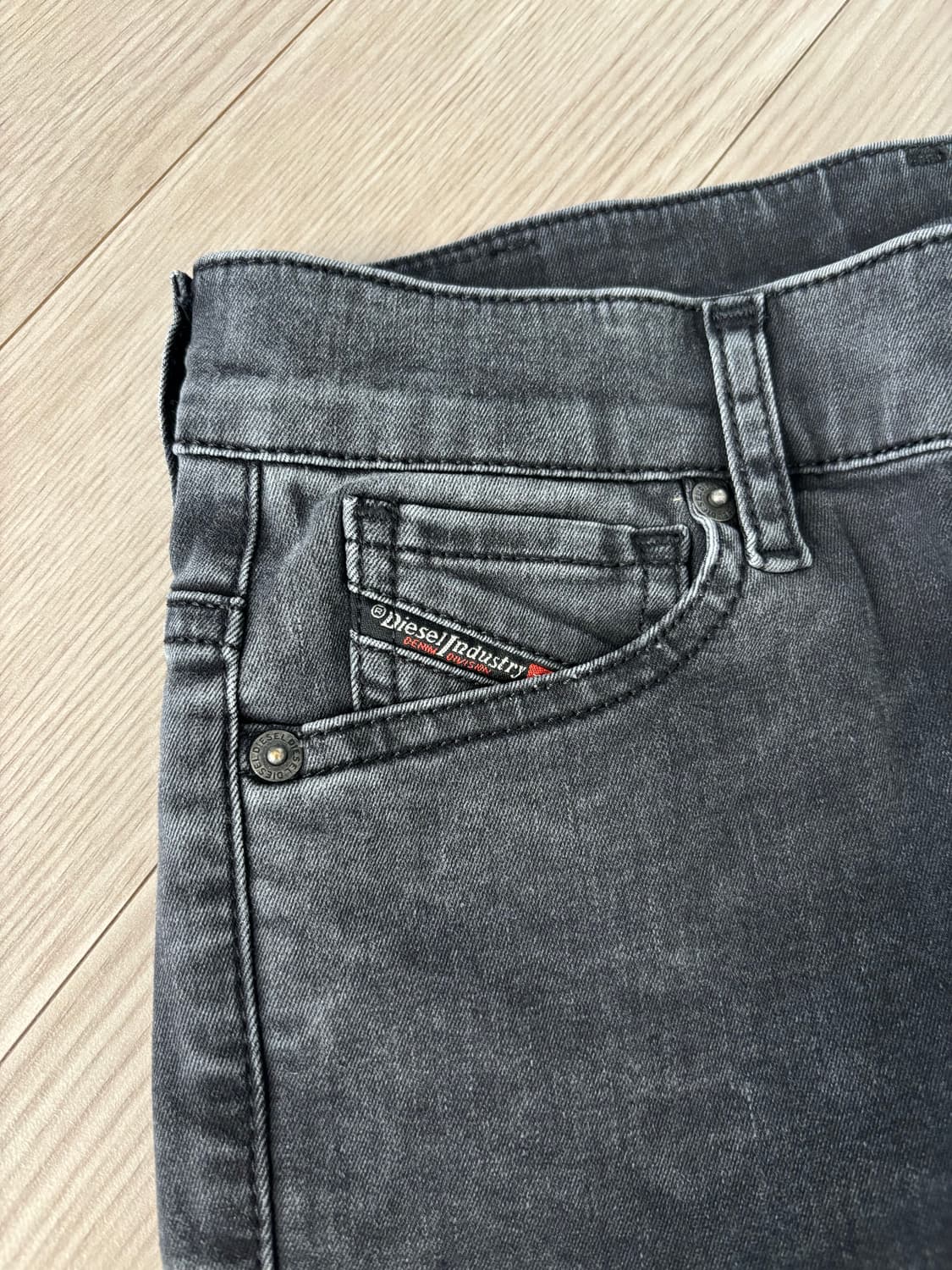 디젤 25사이즈 새상품 상품이미지1