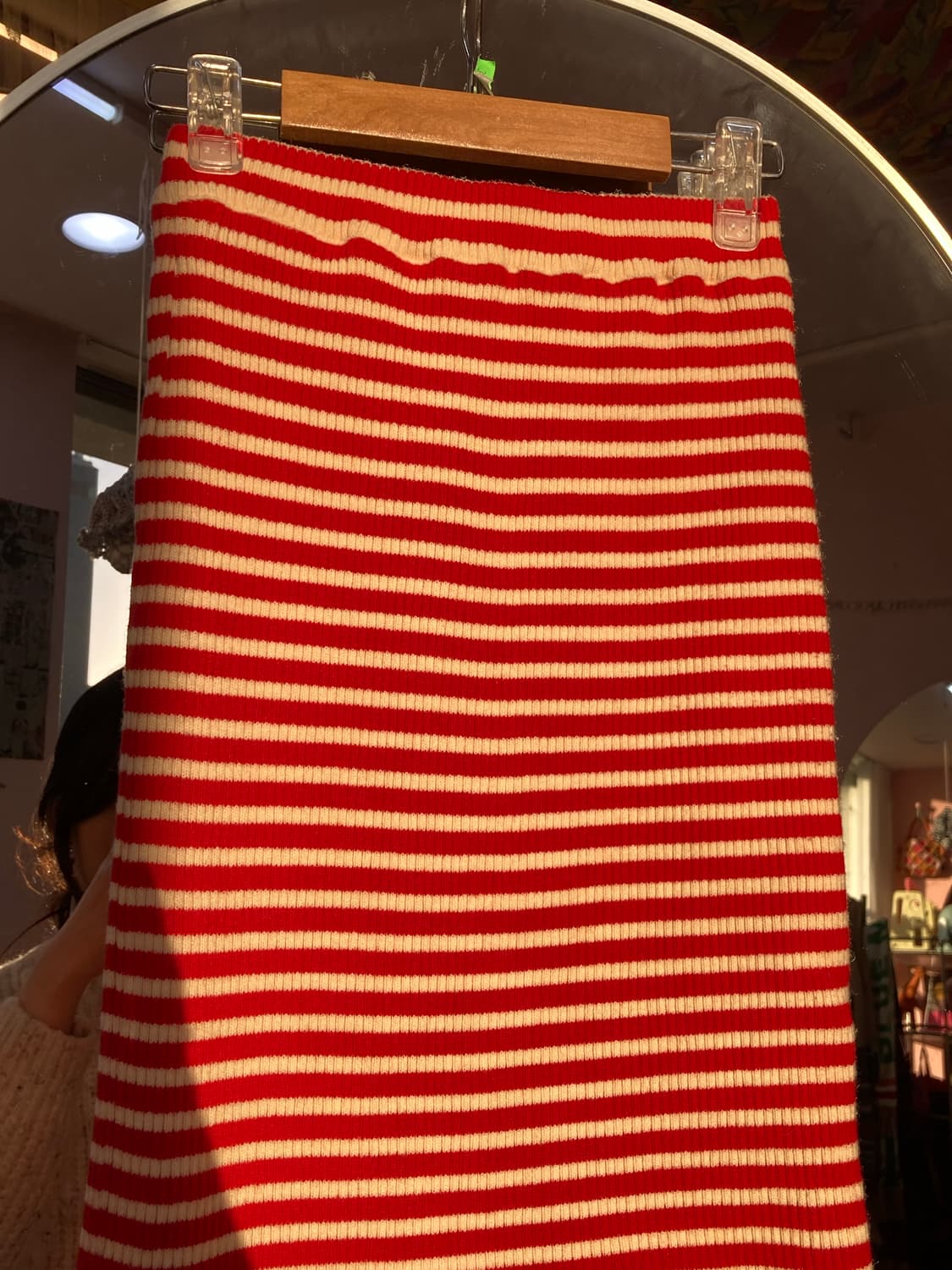 레드 스트라이프 니트 미디 스커트 상품이미지2