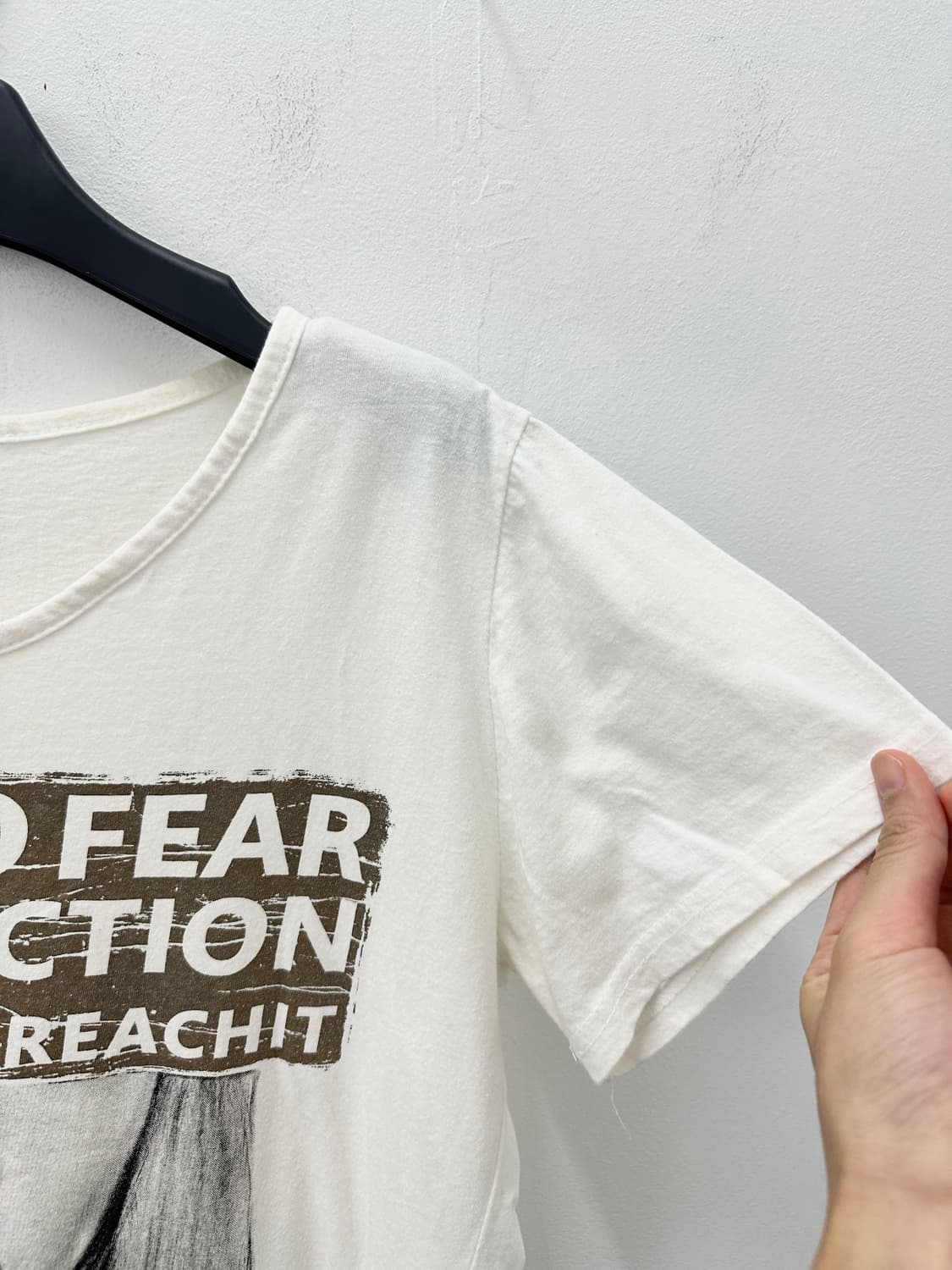 NONE vintage printing v neck tee 상품이미지3