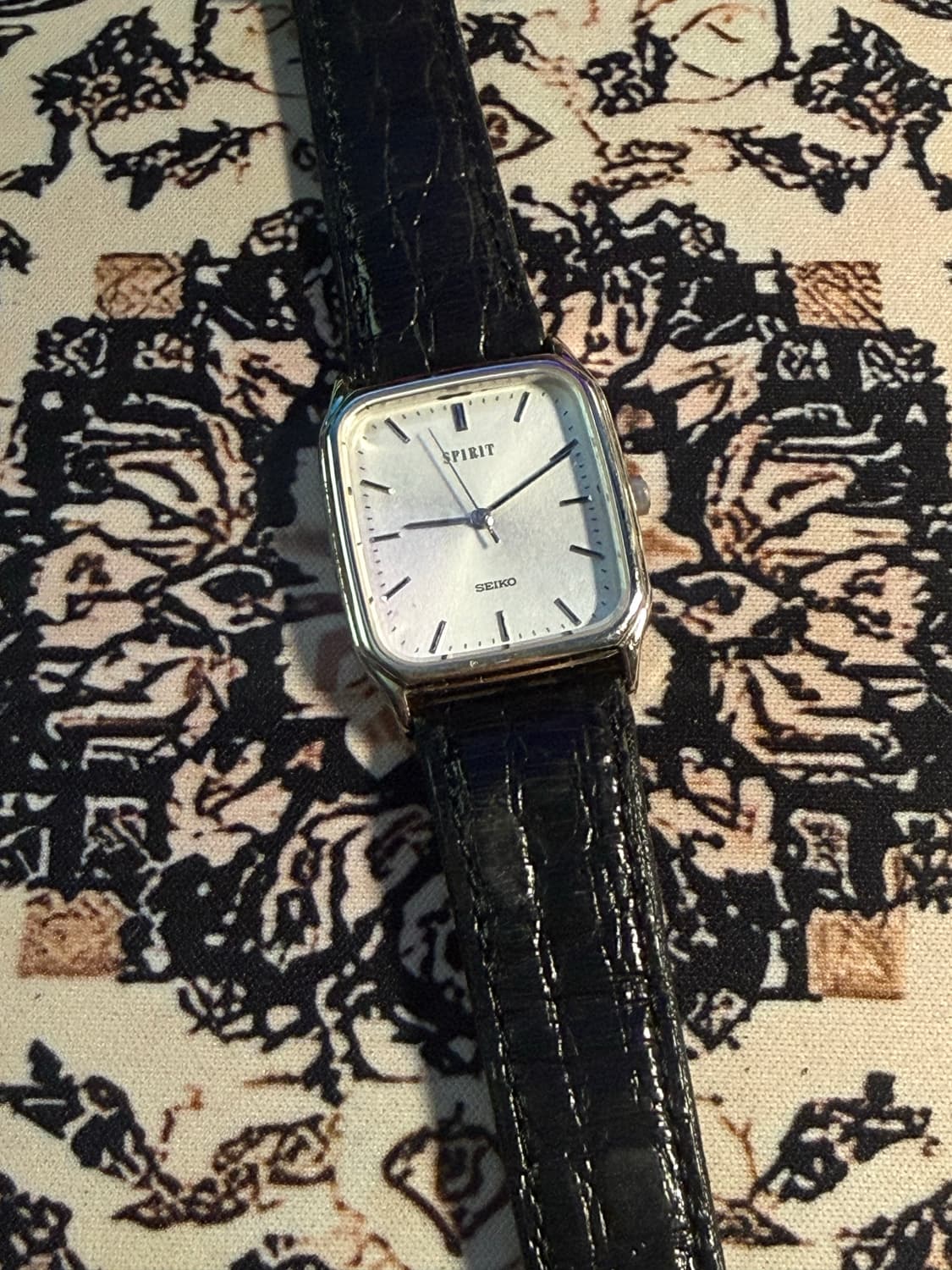 SEIKO 빈티지 쿼츠 시계 상품이미지1