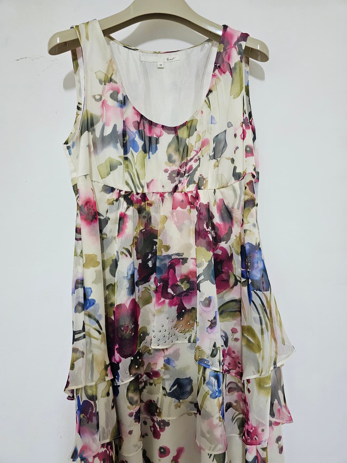 g-cut 신세계.정품  쉬폰소재 플라워패턴 캉캉 미니 55반미사용 상품이미지2