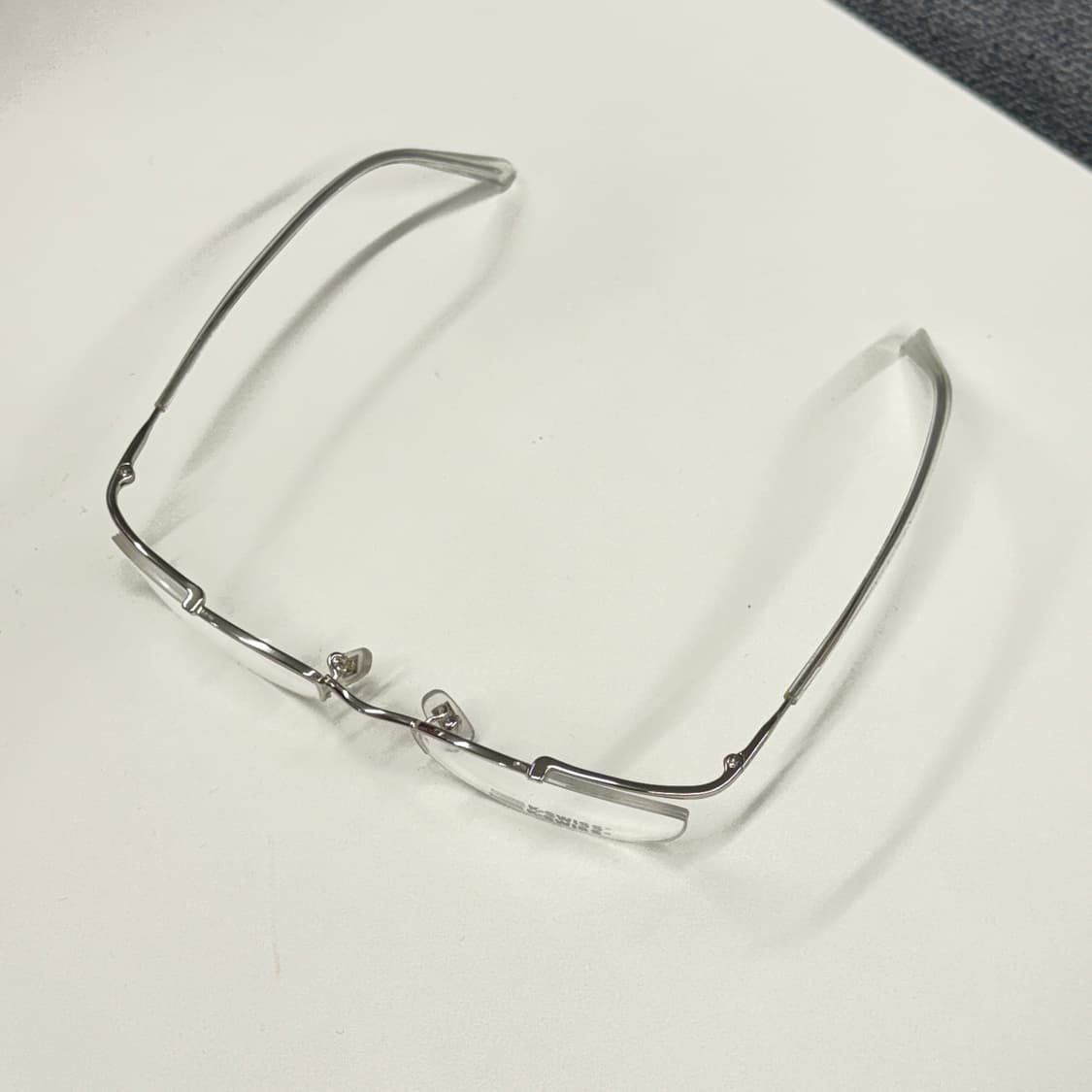 KSWISS 긱시크 실버 반무테 안경 상품이미지7