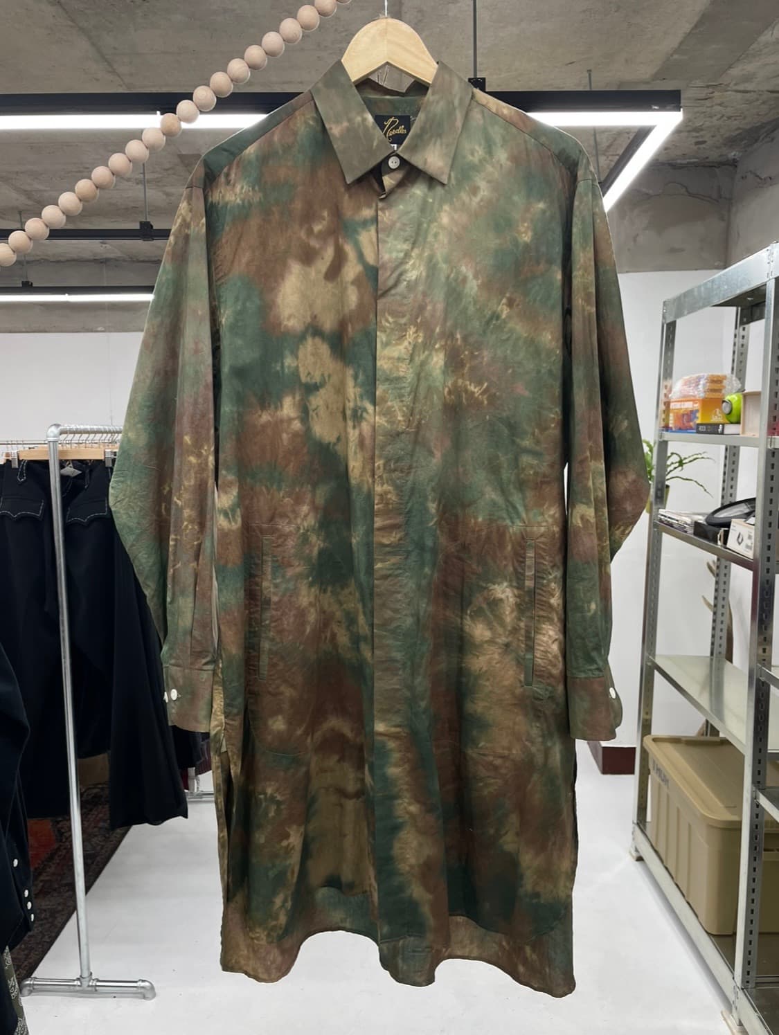 니들스 타이다이 롱셔츠 상품이미지1