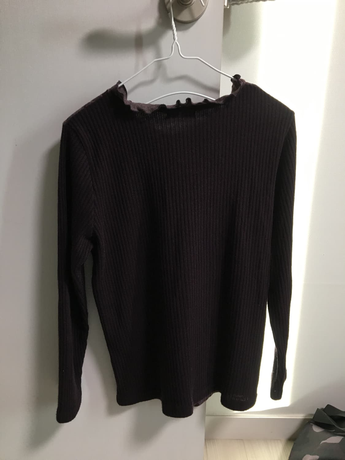 무료배송) 프릴 체크 니트 상품이미지3