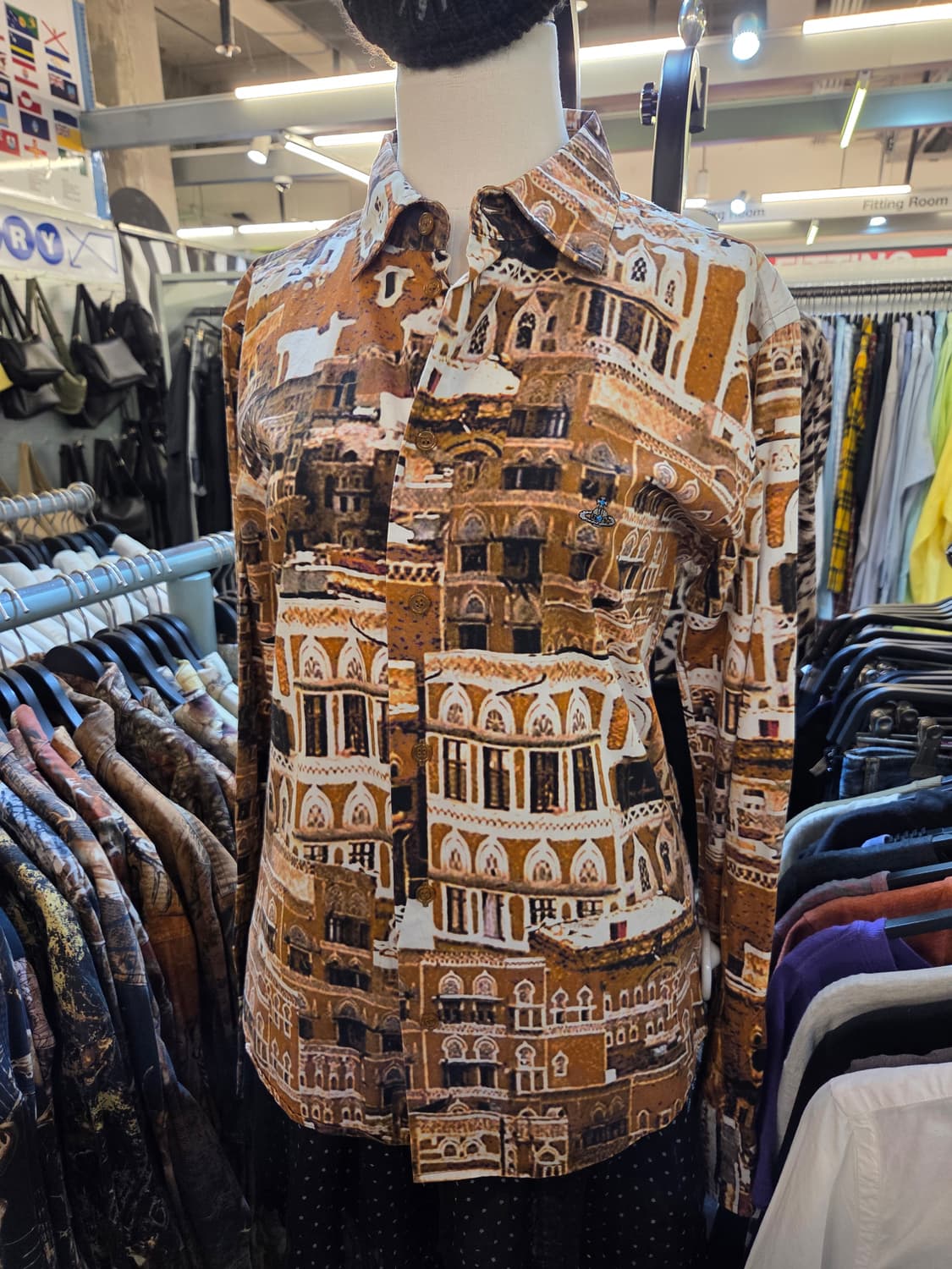 비비안웨스트우드 오렌지브라운 패턴셔츠 상품이미지2