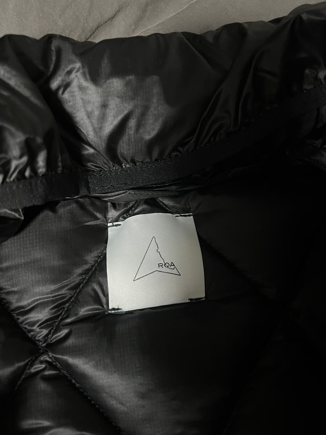 (L) 로아 누나NUNA 경량패딩 블랙 3회착 새상품급 상품이미지6