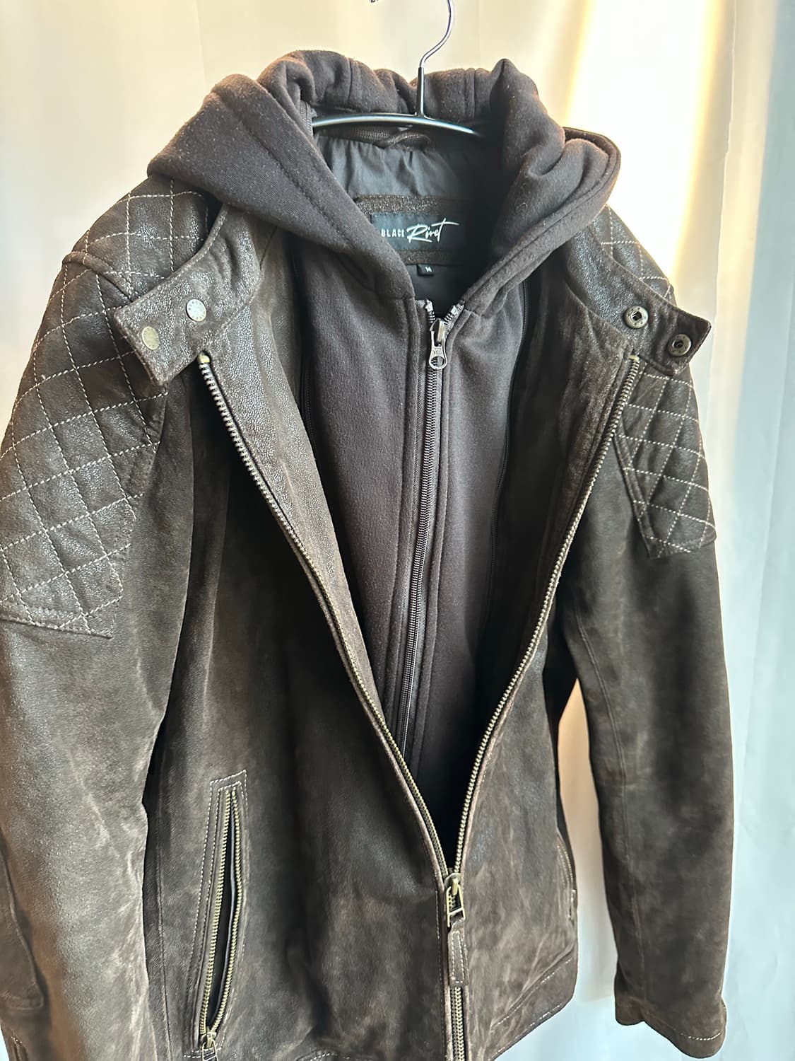 Black rivet 레더 후드 바이커 자켓 상품이미지6