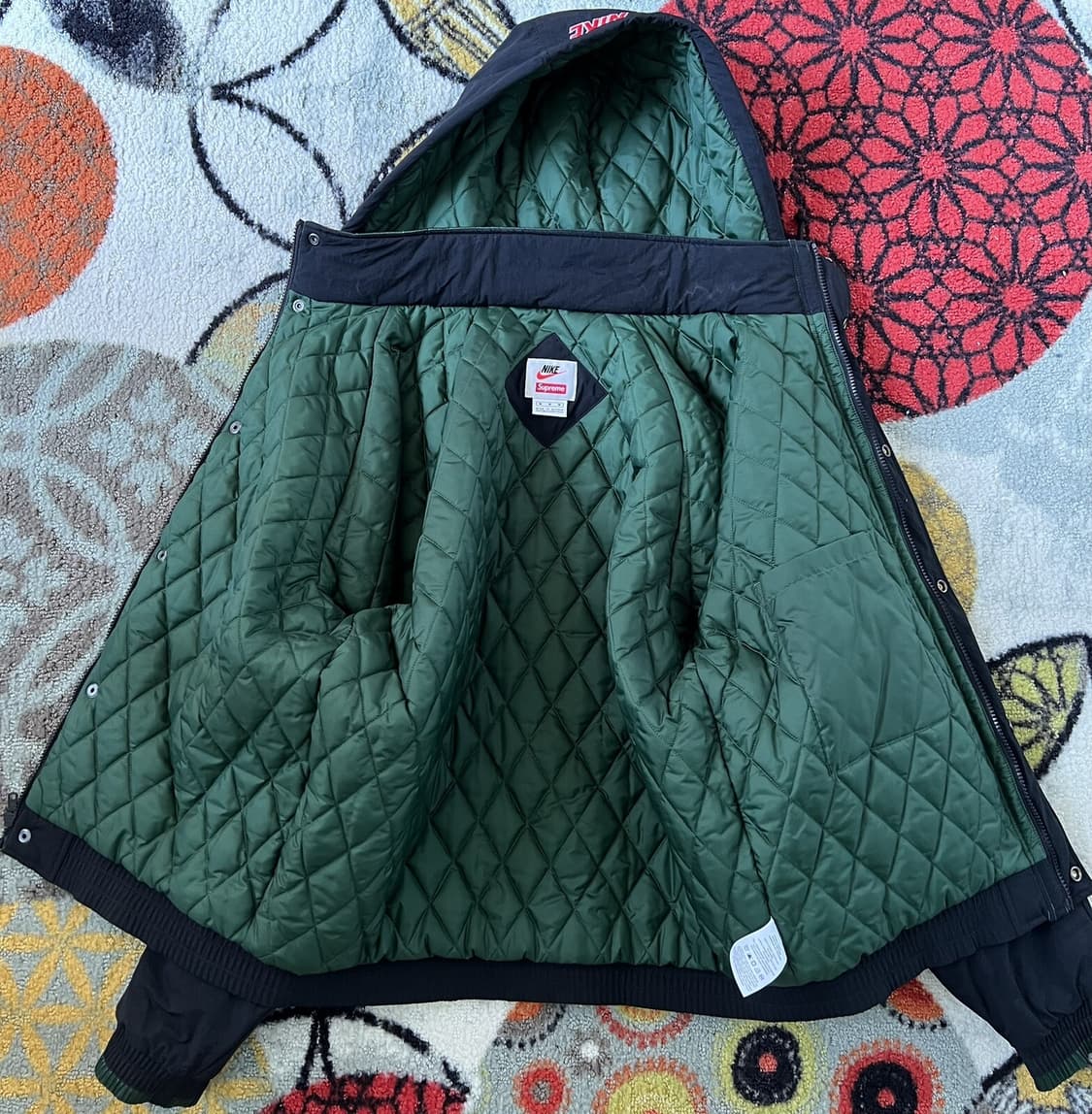 슈프림 x 나이키 후드 스포트 자켓 블랙/그린 상품이미지6