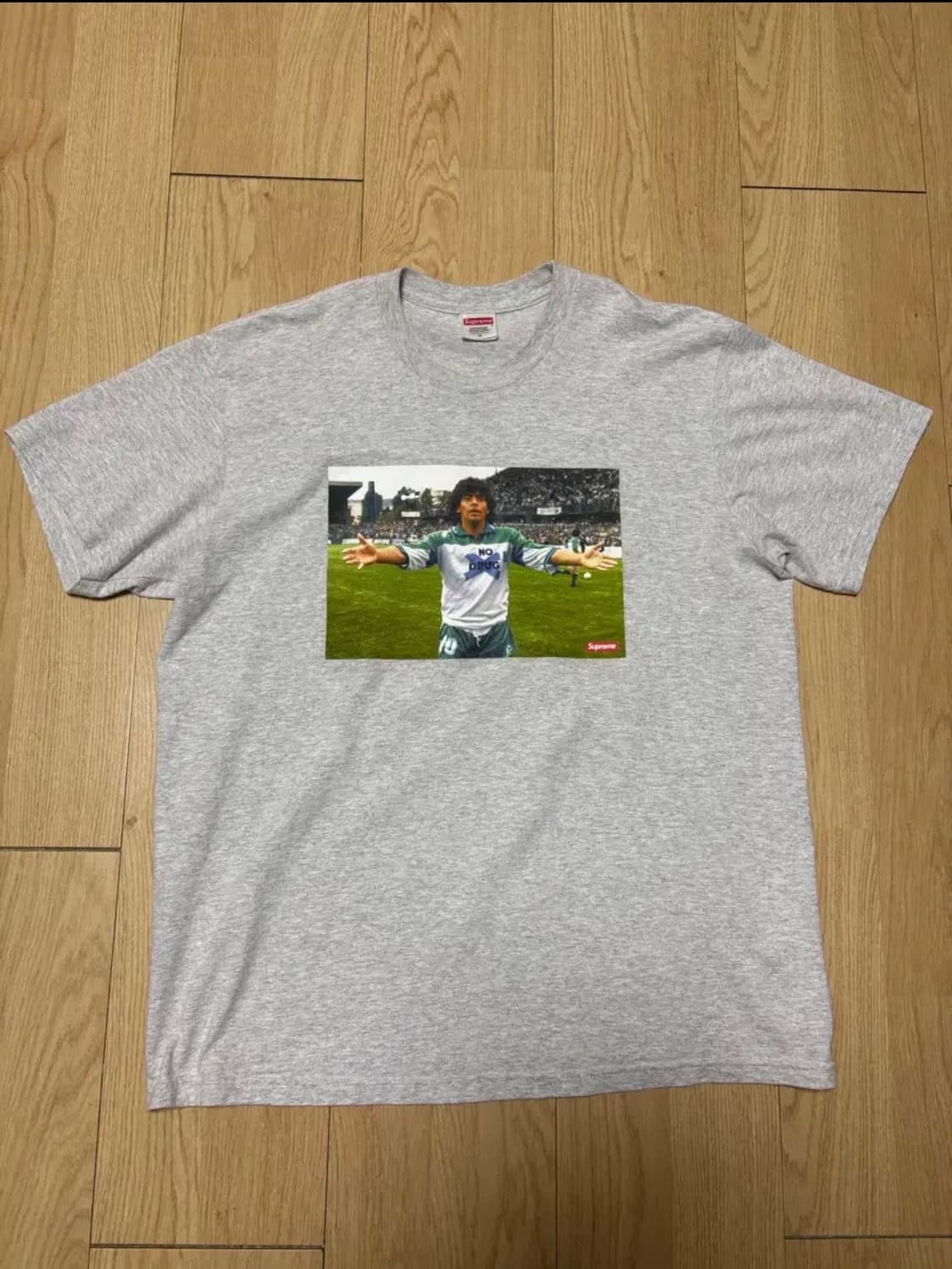 슈프림 마라도나 반팔티셔츠 상품이미지1