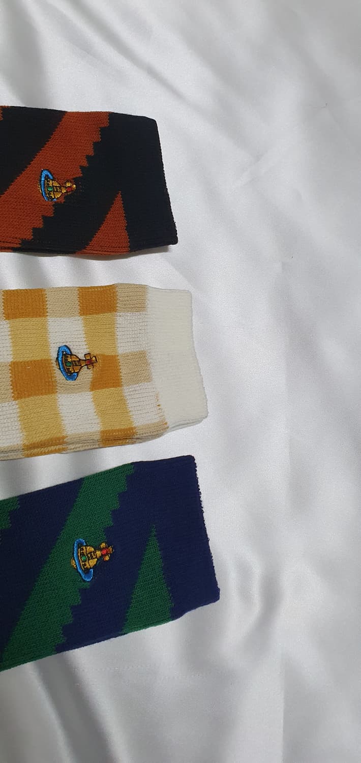 그린 네이비 브라운 옐로우 물결 스트라이프 체크  비비안웨스트우드 양말 상품이미지6