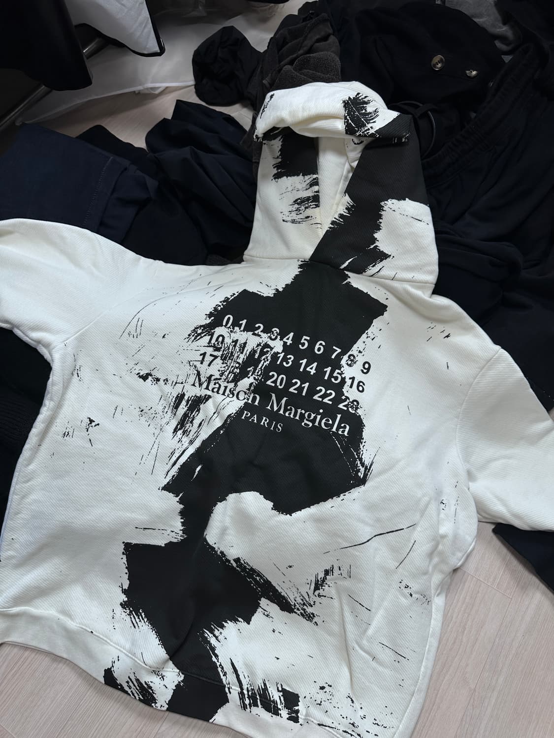 메종마르지엘라 오버핏 후드 상품이미지1