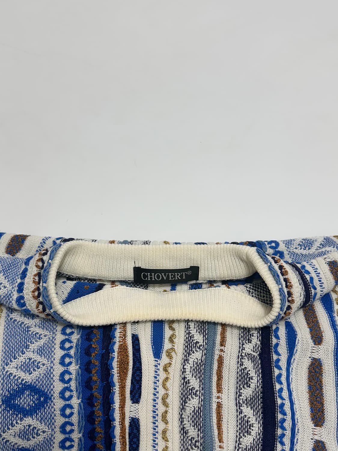 CHOVERT 빈티지 3D 케이블 니트 상품이미지8