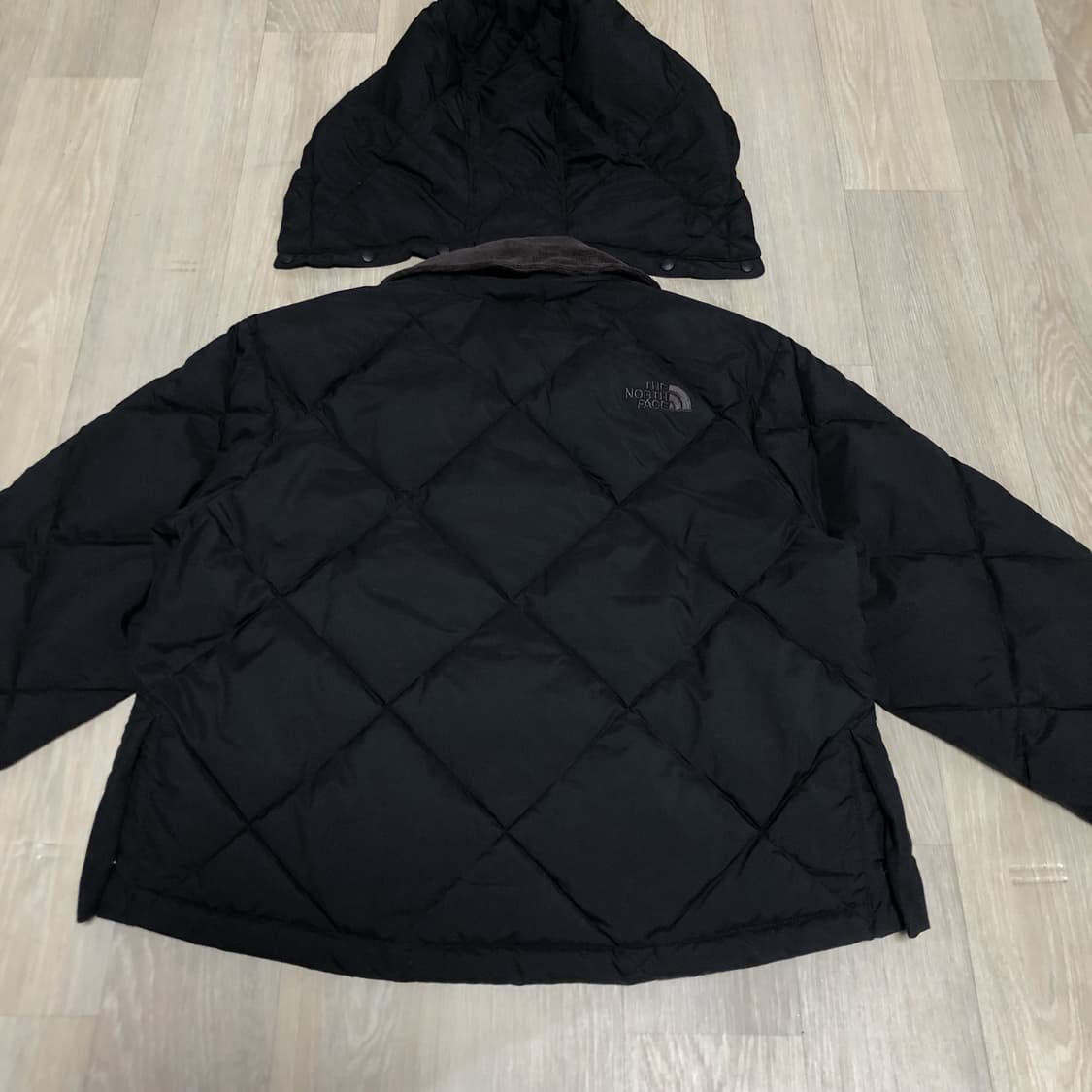 (85 / S) 새상품 노스페이스 화이트라벨 여성 플러피 온볼 자켓 상품이미지9