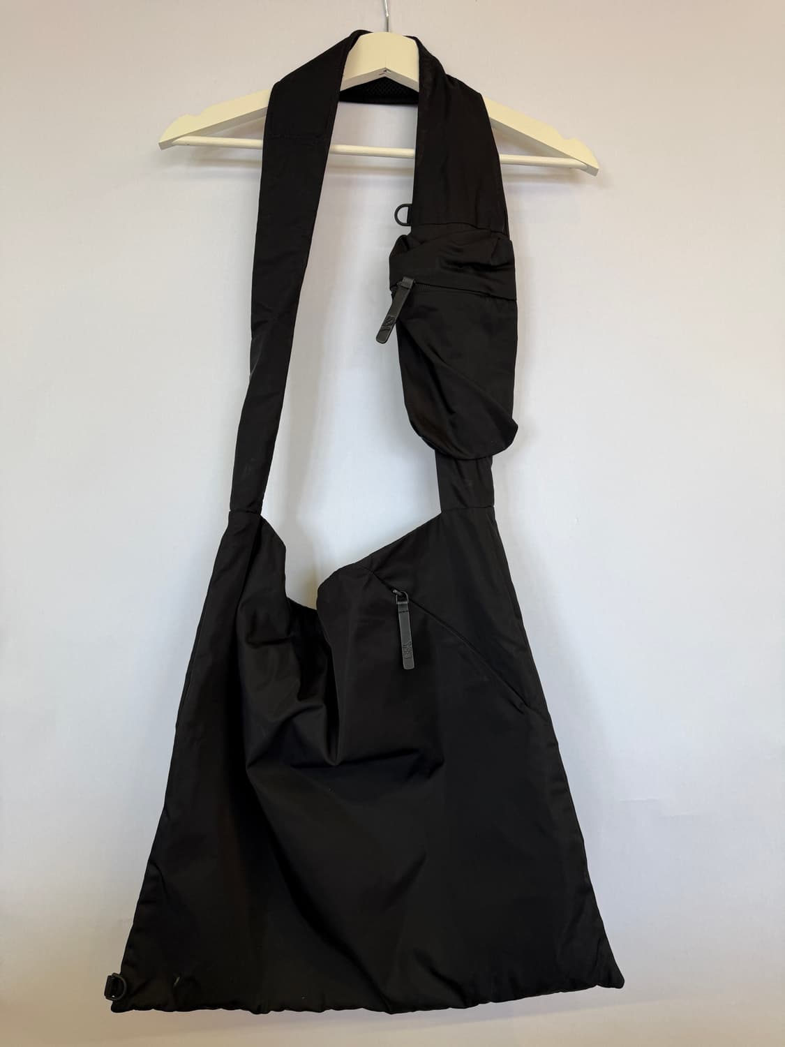 Y-3 크로스백 검정 상품이미지2