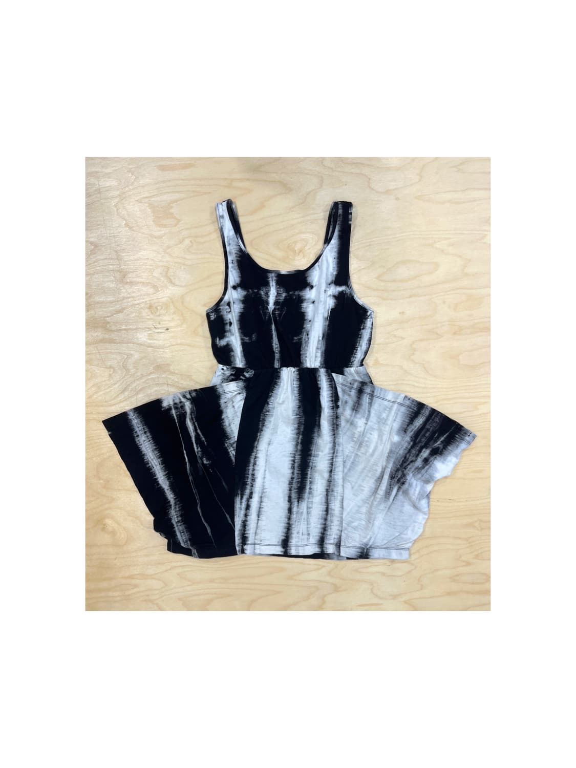 빈티지 블랙앤화이트 타이다이 원피스 상품이미지2