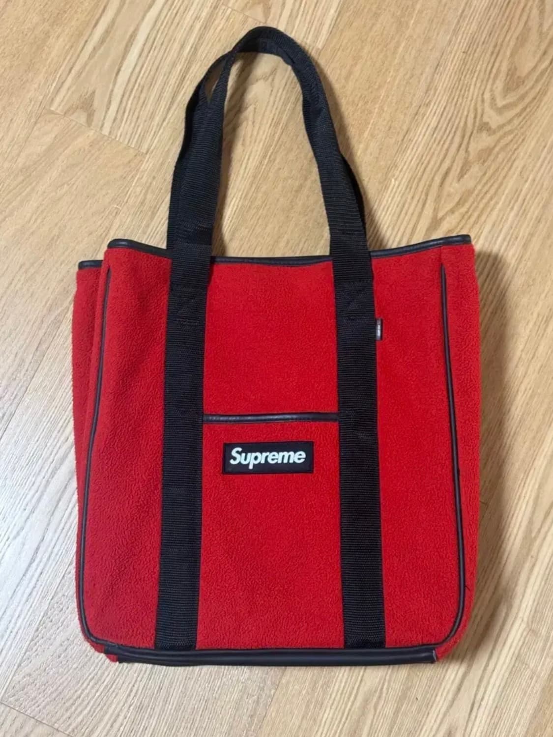 슈프림 폴라텍 토트백 레드 상품이미지1