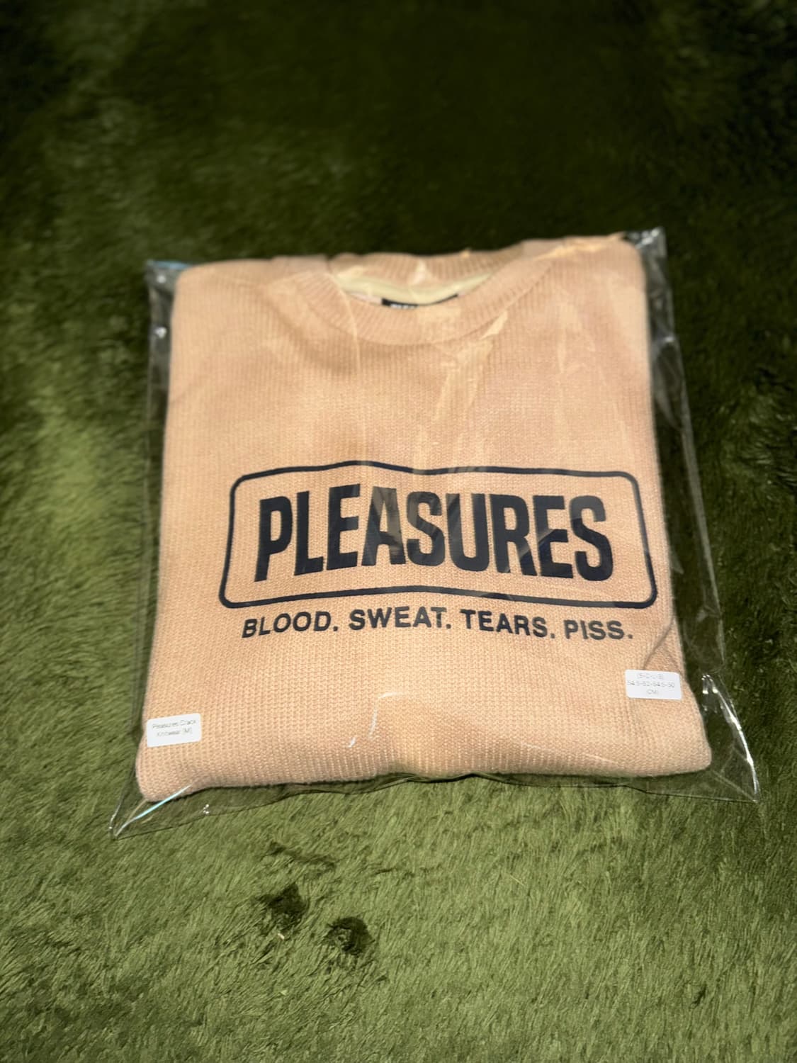 [M] Pleasures 플레져스 프레스노 크랙 로고 릴렉스핏 니트 상품이미지10