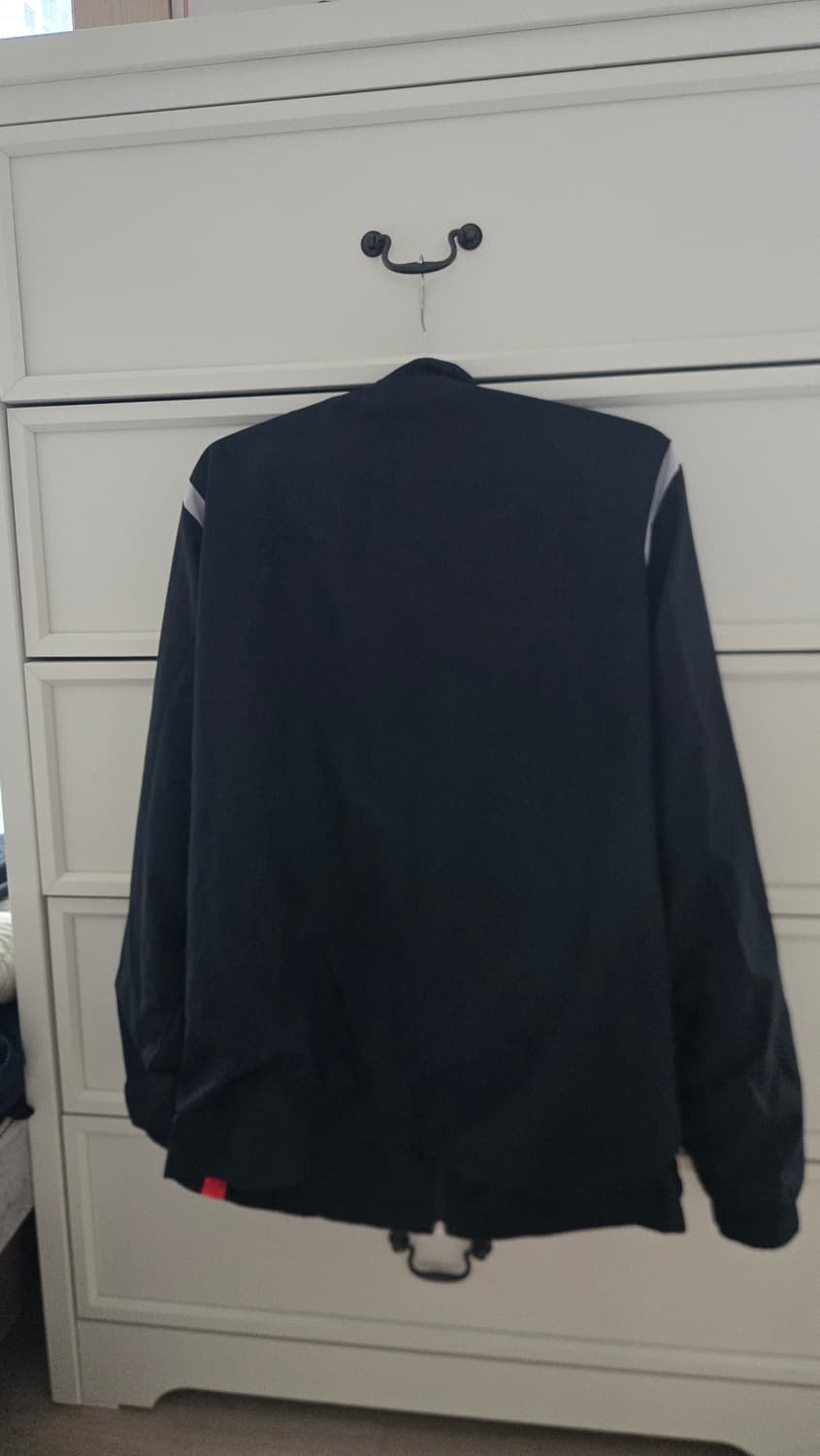 나이키 바람막이 상품이미지3