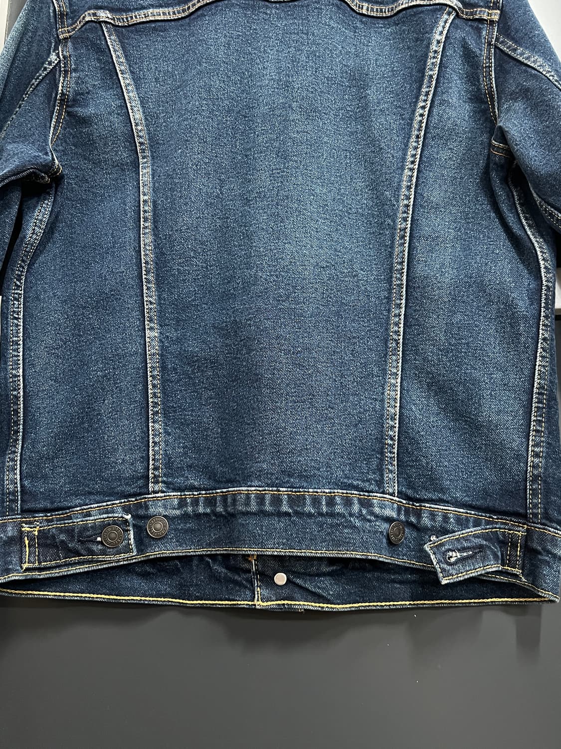 Levis 리바이스 인디고 워싱 데님 트러커 자켓 상품이미지6