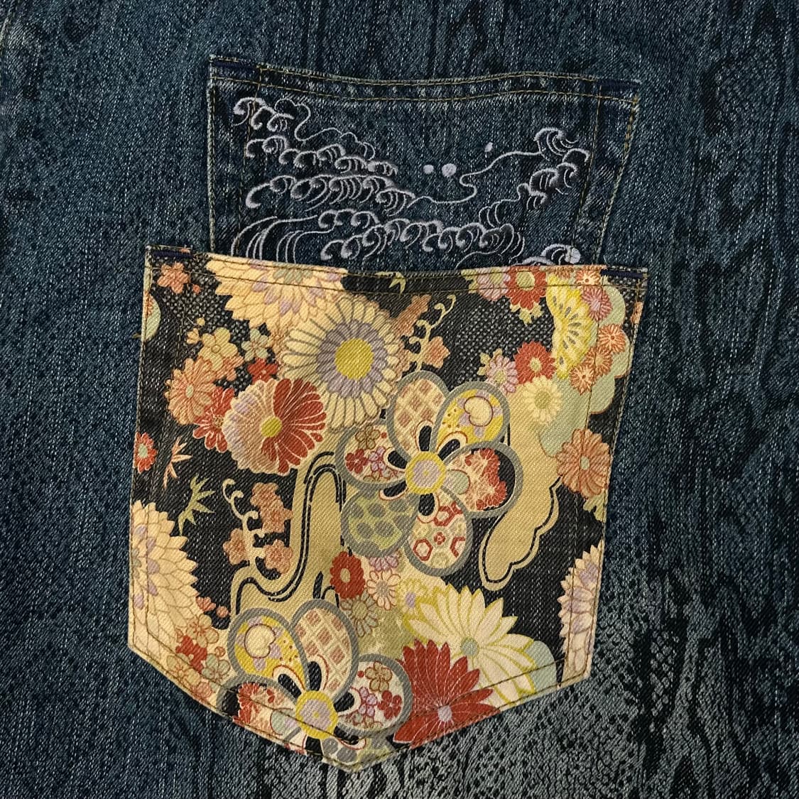 Karakuri tamashii Python Skin jeans 상품이미지9