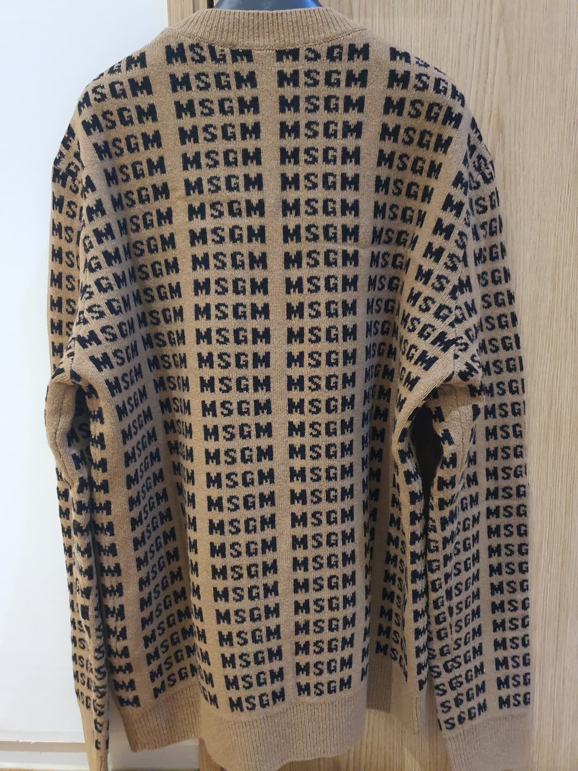 MSGM 로고 패턴 남성 울 니트 판매합니다! 상품이미지2