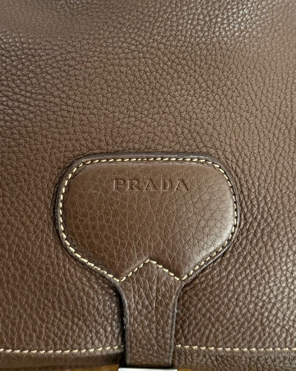 프라다 브라운 레더 숄더백 상품이미지7