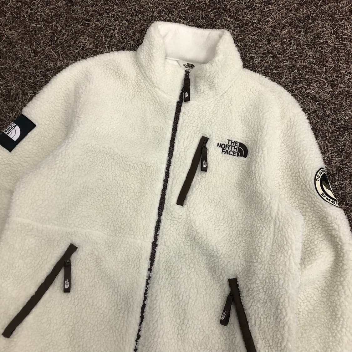 노스페이스 리모 쉐르파 플리스 자켓 공용 상품이미지2