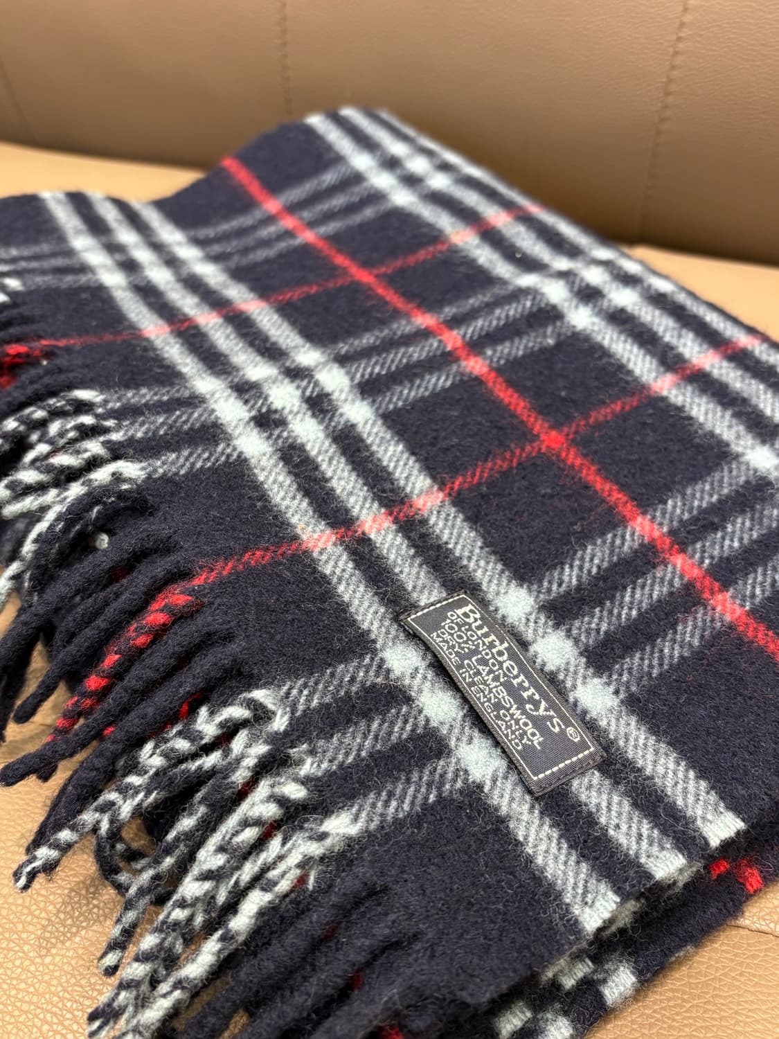 버버리 체크 머플러 상품이미지2