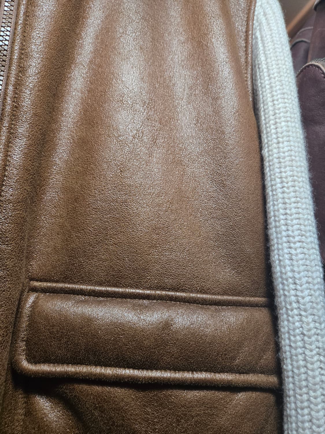 그란싸소 니트 슬리브 가죽 하이브리드 자켓 니트패딩 상품이미지4