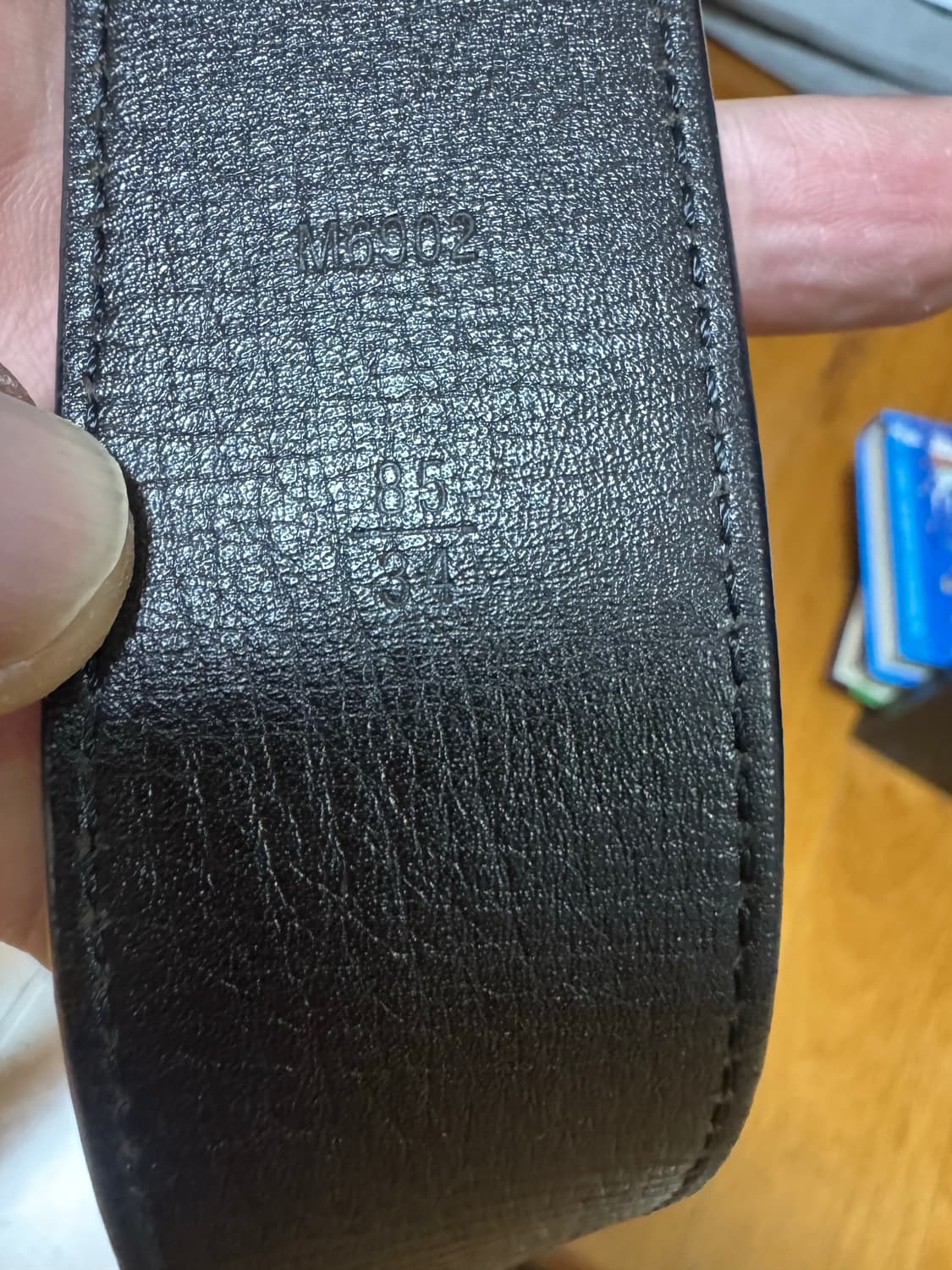 루이비통 유타 벨트 진브라운 색상 판매합니다 상품이미지2