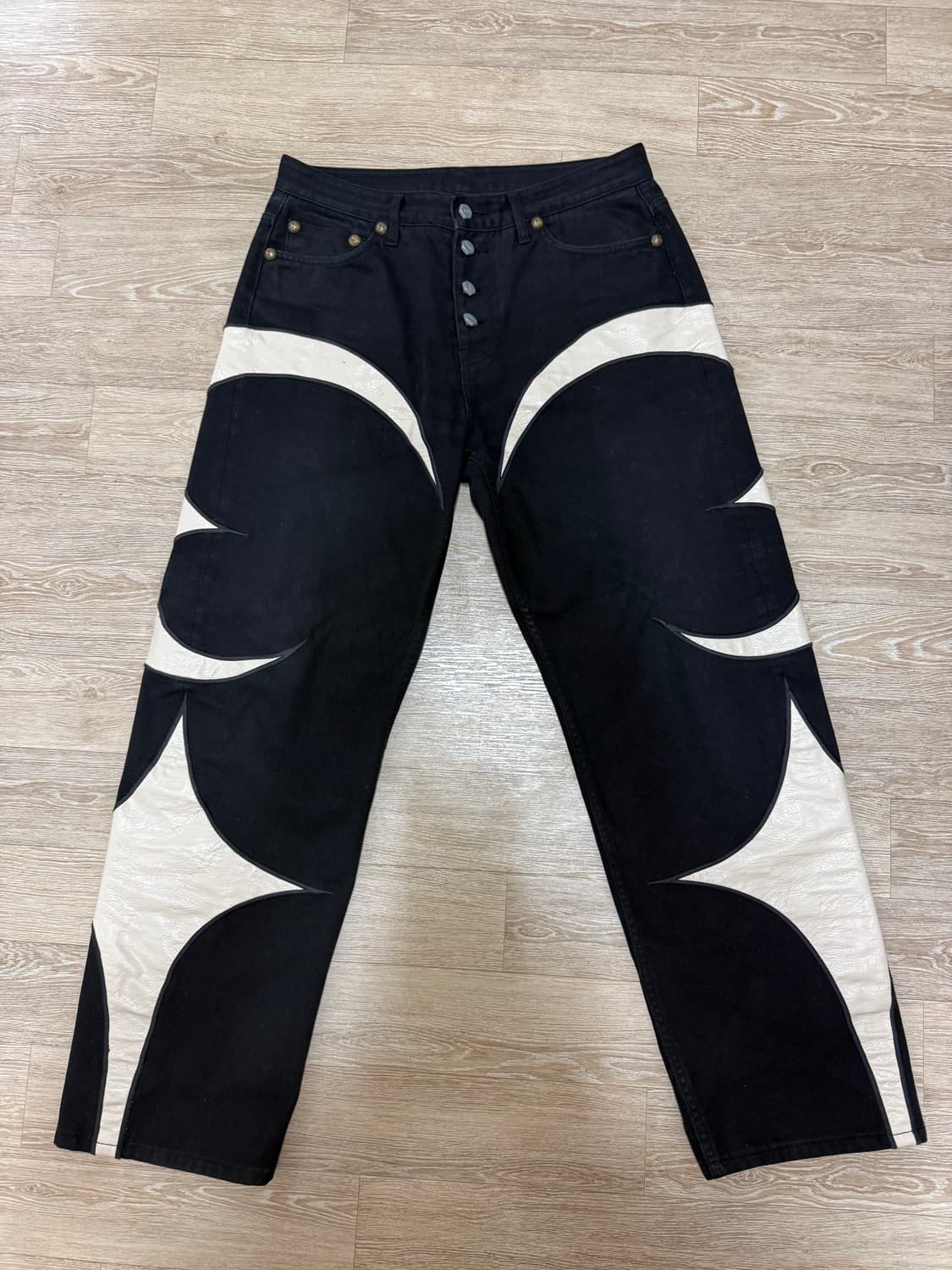 떠그클럽 tc레더 블랙팬츠 상품이미지1