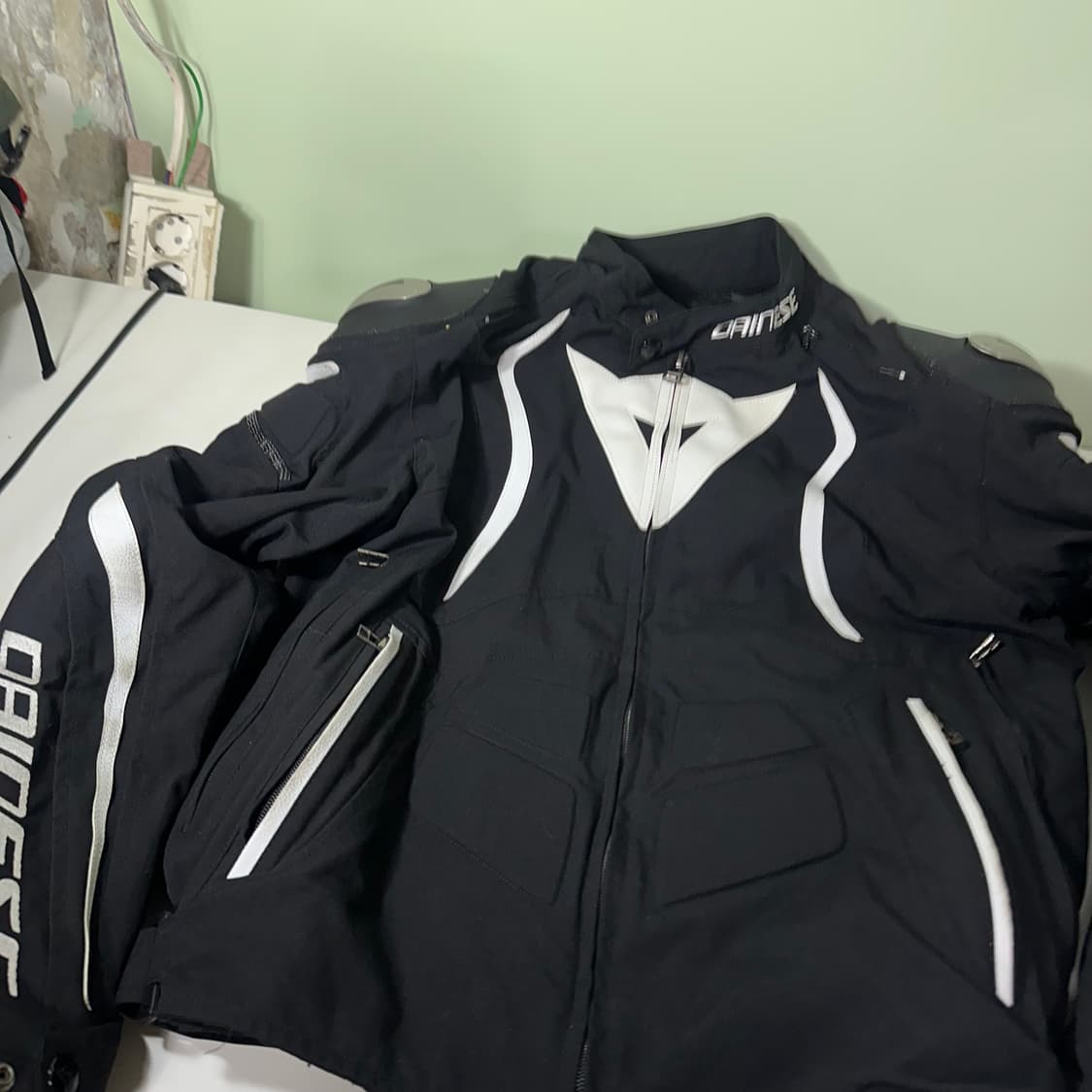 56 DAINESE 다이네즈 M 블랙 전문가용 패드보호대 바이크자켓 상품이미지2