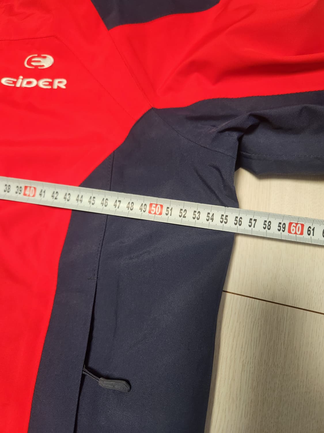 새상품급) 아이더 배색 디펜더 방수 등산 자켓 사이즈100 L

여러 중 상품이미지2