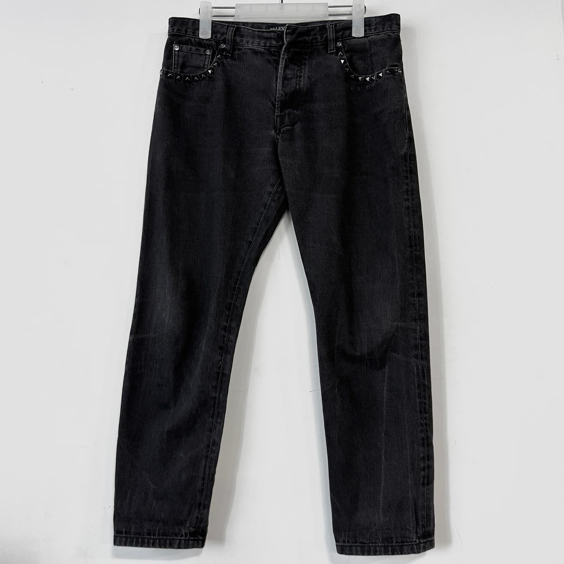 발렌티노 락스터드 블랙 데님 진 상품이미지2