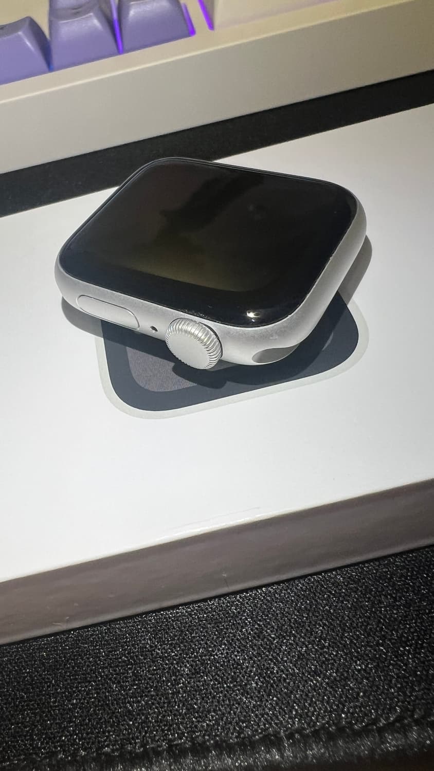 애플워치 SE2 40mm gps (배터리성능100프로) 상품이미지2