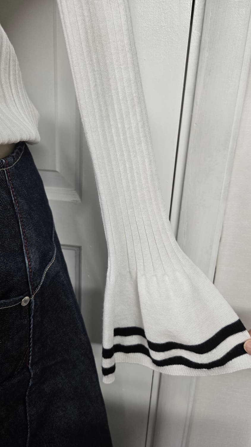 새상품)dkny 니트/리바이스 엔진 롱스커트 상품이미지3