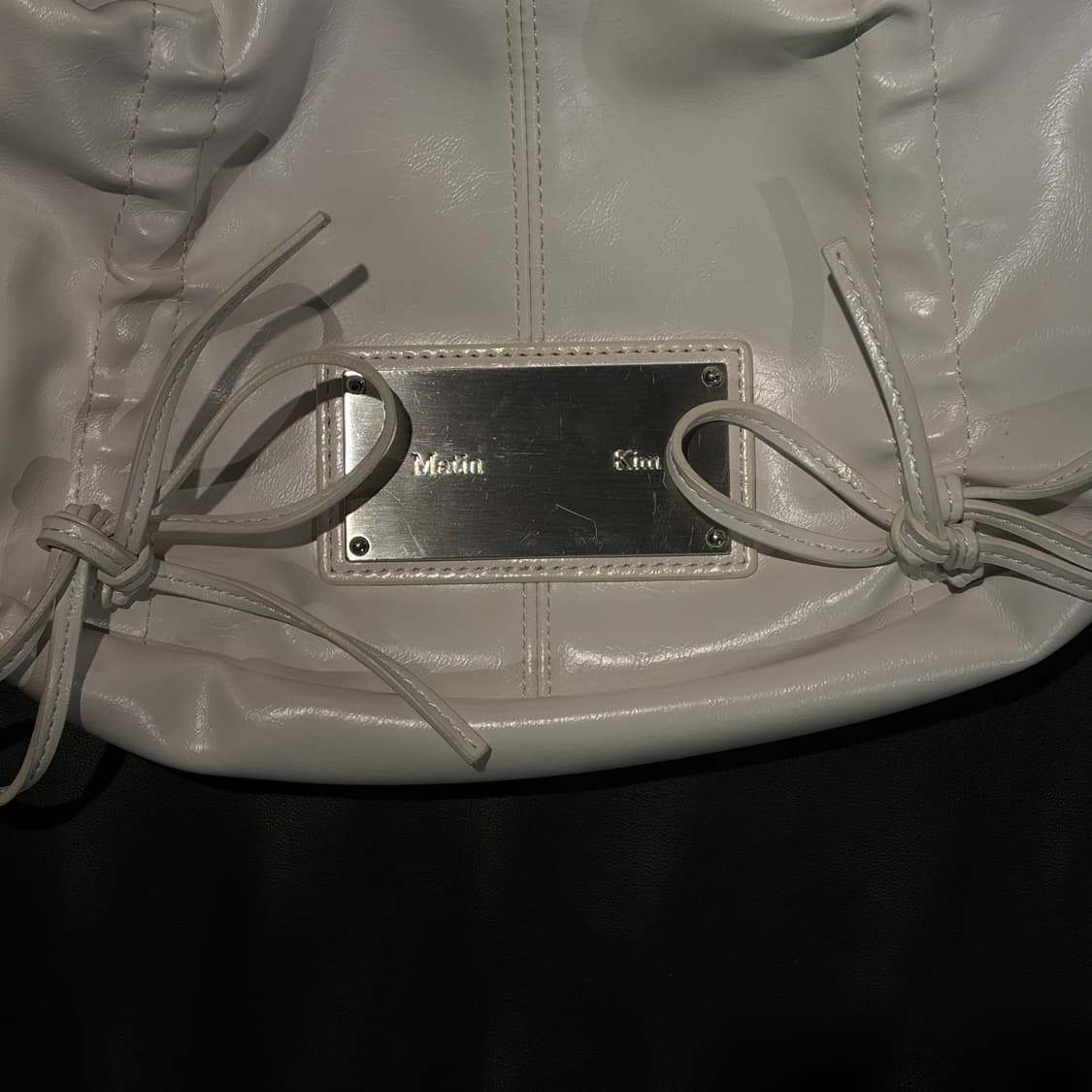 마뗑킴 로고 리본 숄더백 상품이미지4