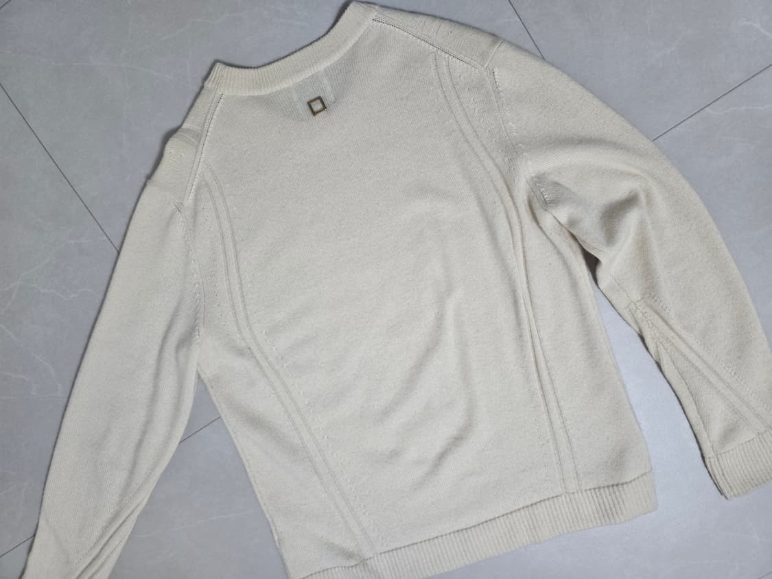 우영미 아이보리 캐시미어 니트 50사이즈 상품이미지3