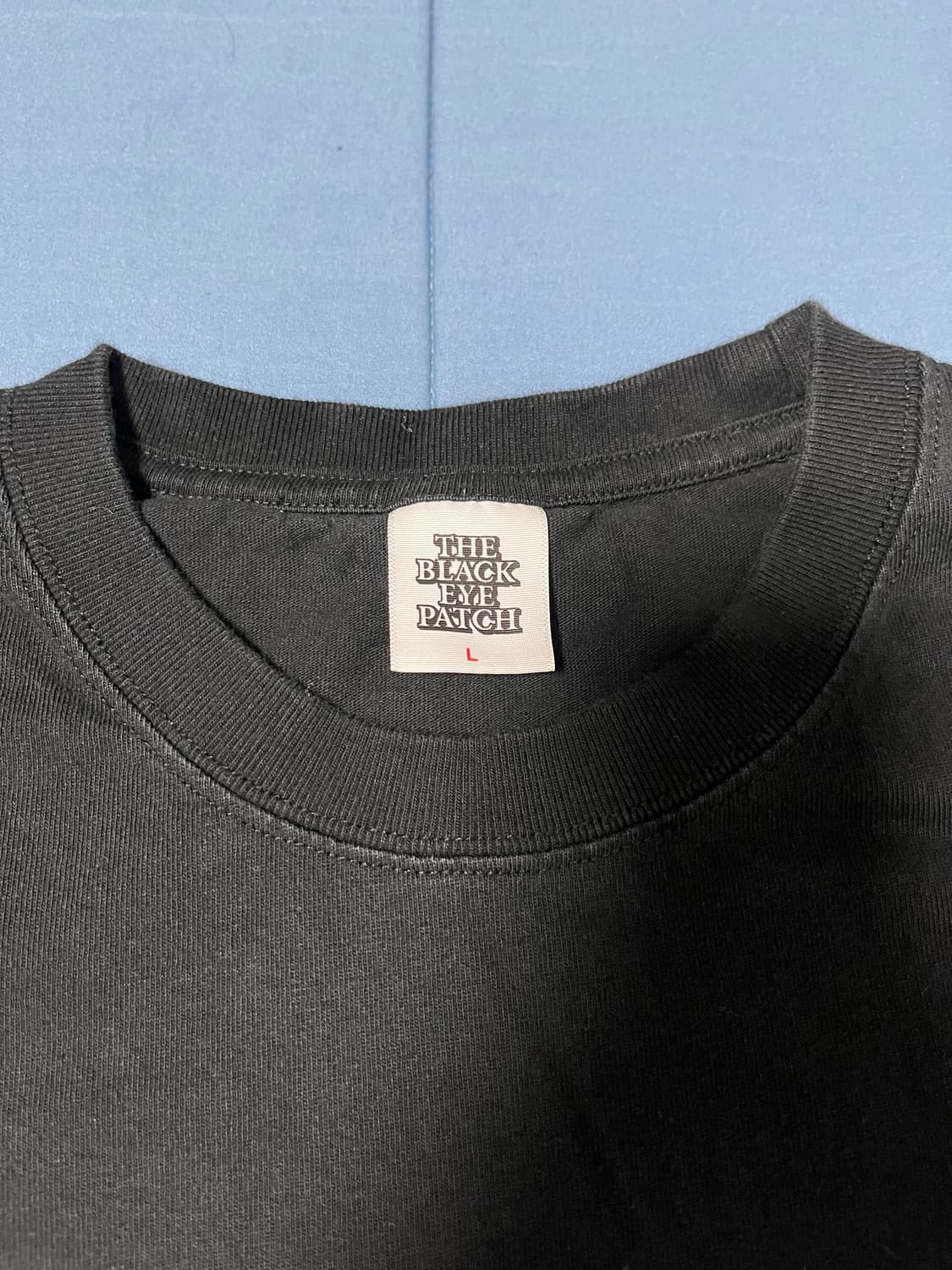블랙아이드패치 반팔 L 스티커 증정 상품이미지2