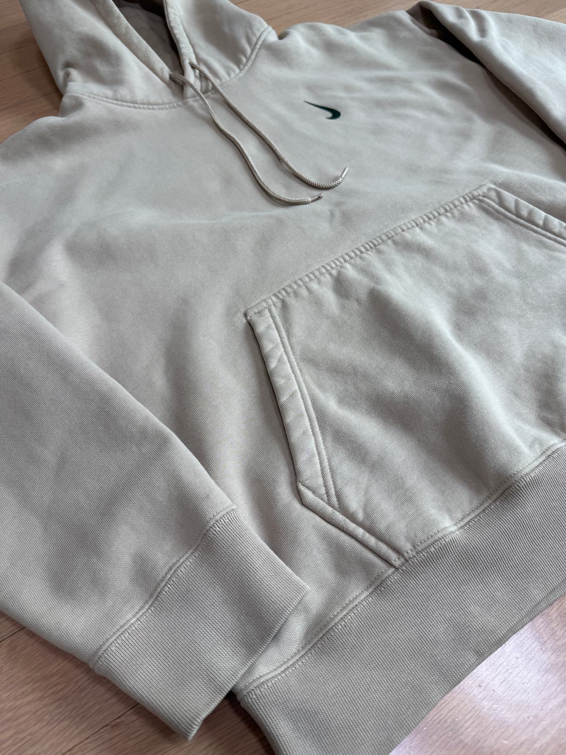 [L] 나이키 랩 nrg x 빌리 아일리시 플리스 후드 머쉬룸 상품이미지3