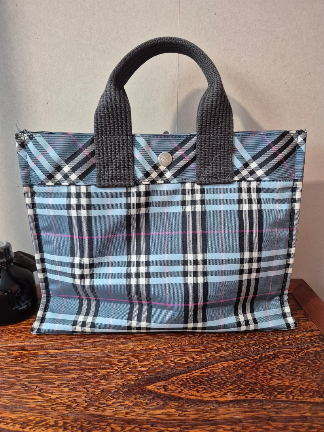 Burberry 버버리 블루라벨 노바체크 미니 체크 토트백 상품이미지1