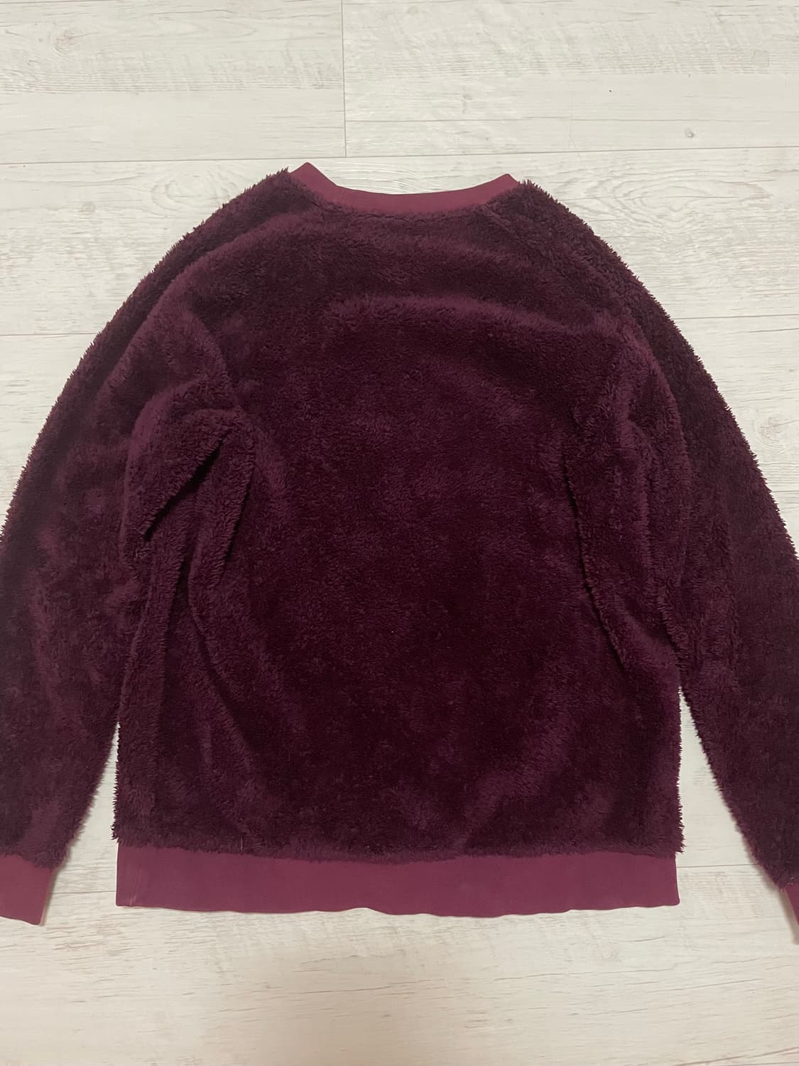 아디다스 플리스 맨투맨 버건디 상품이미지2