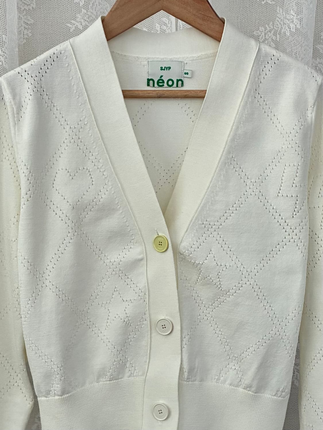 S) 한섬 SJYP 아일렛 가디건 아이보리 상품이미지3
