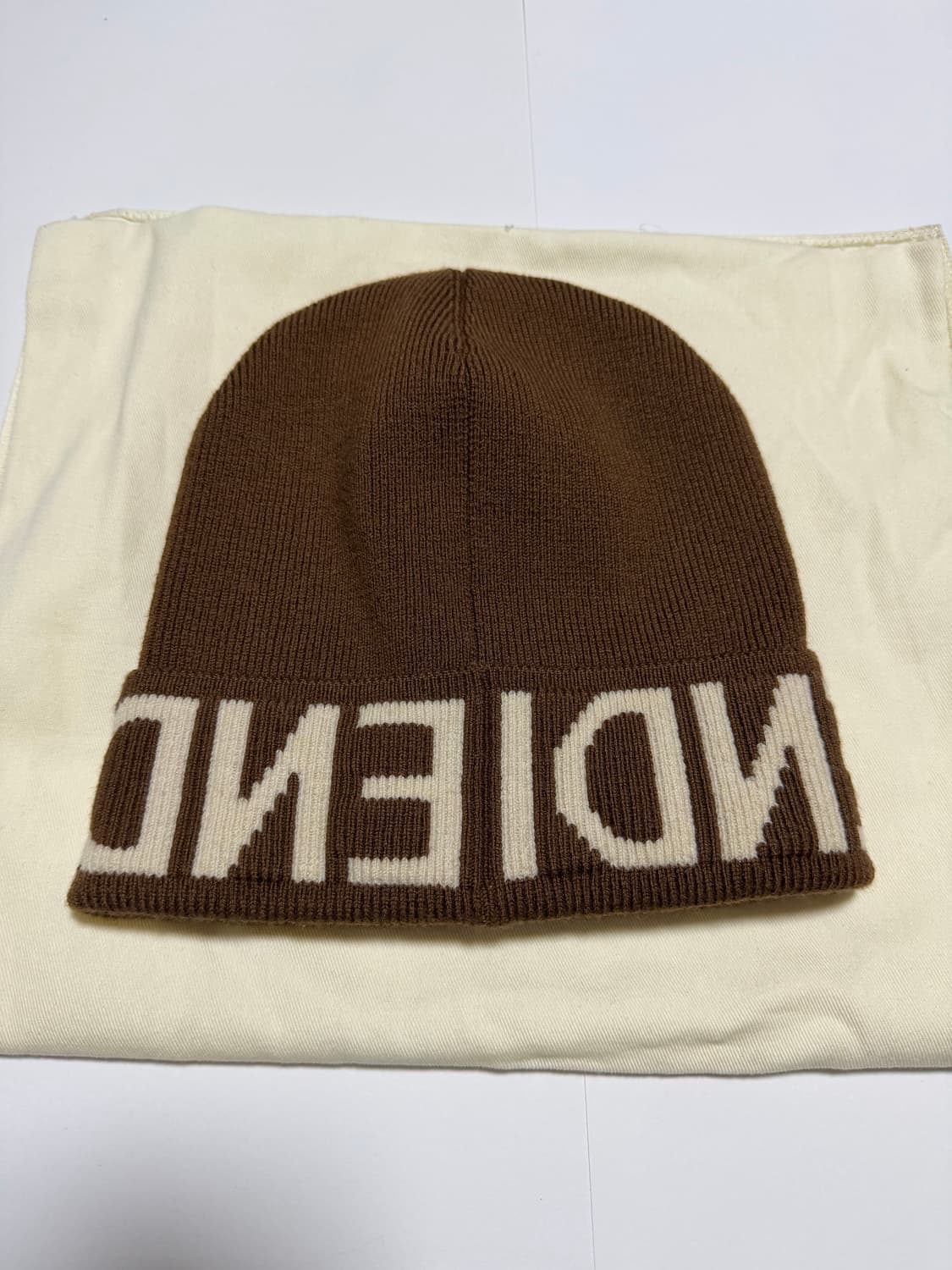 펜디 비니 상품이미지2