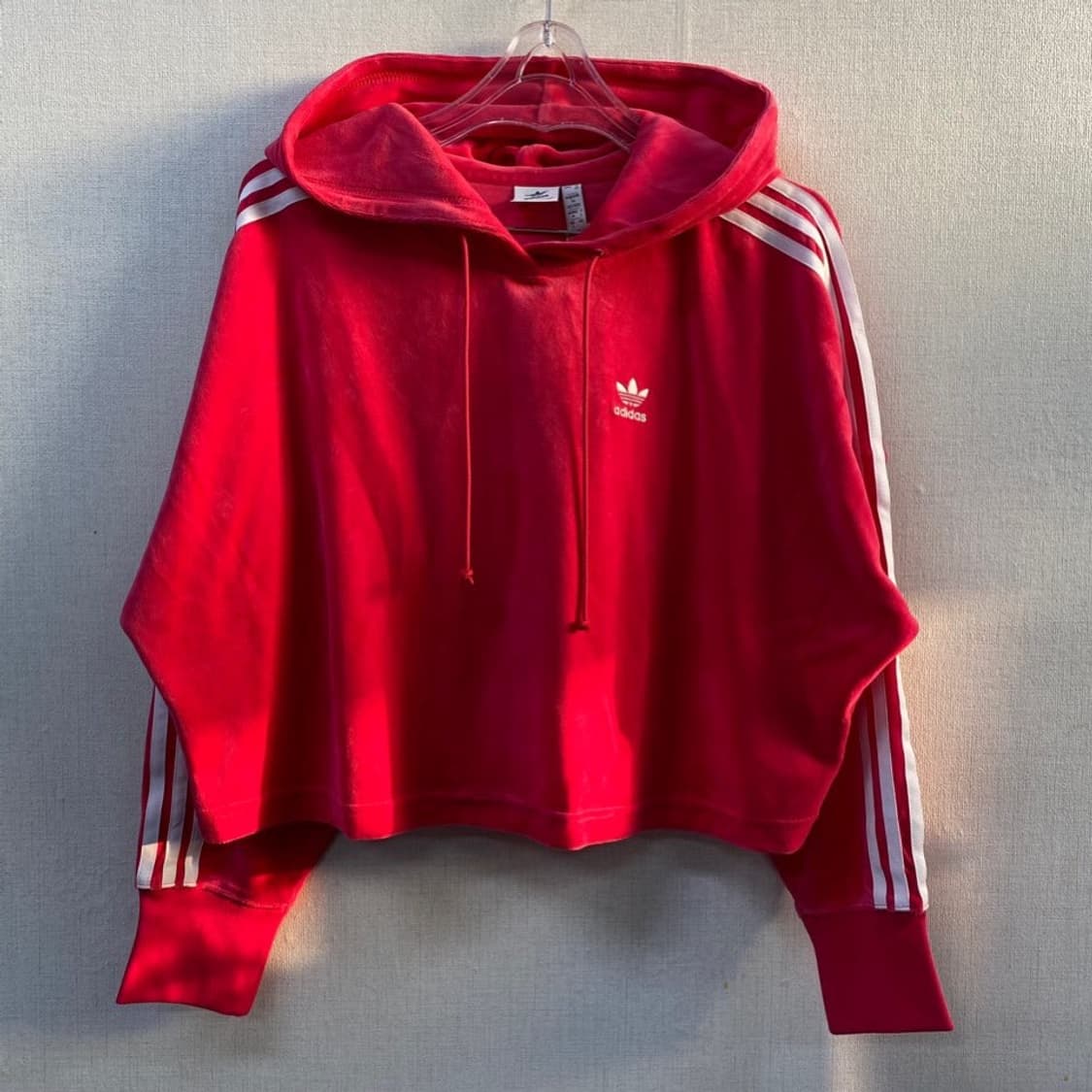 [S] 아디다스 핑크 벨벳 크롭 후드티 상품이미지2