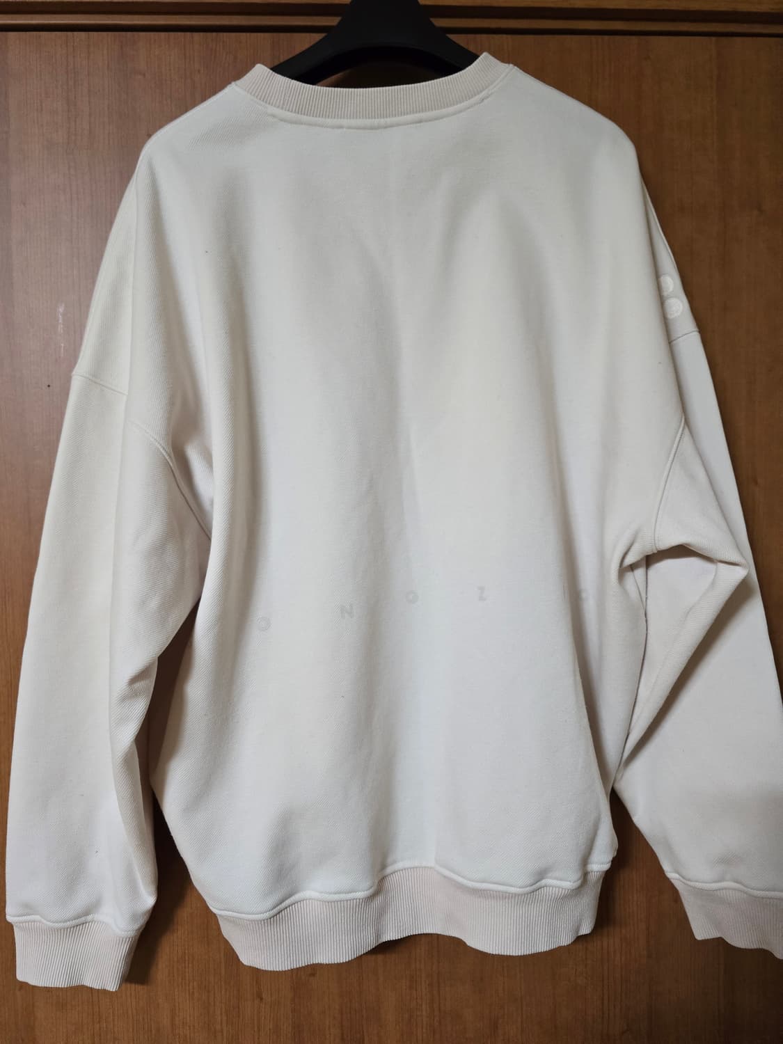 (가격제시o)송지오 배정남 콜라보 맨투맨 판매 상품이미지2