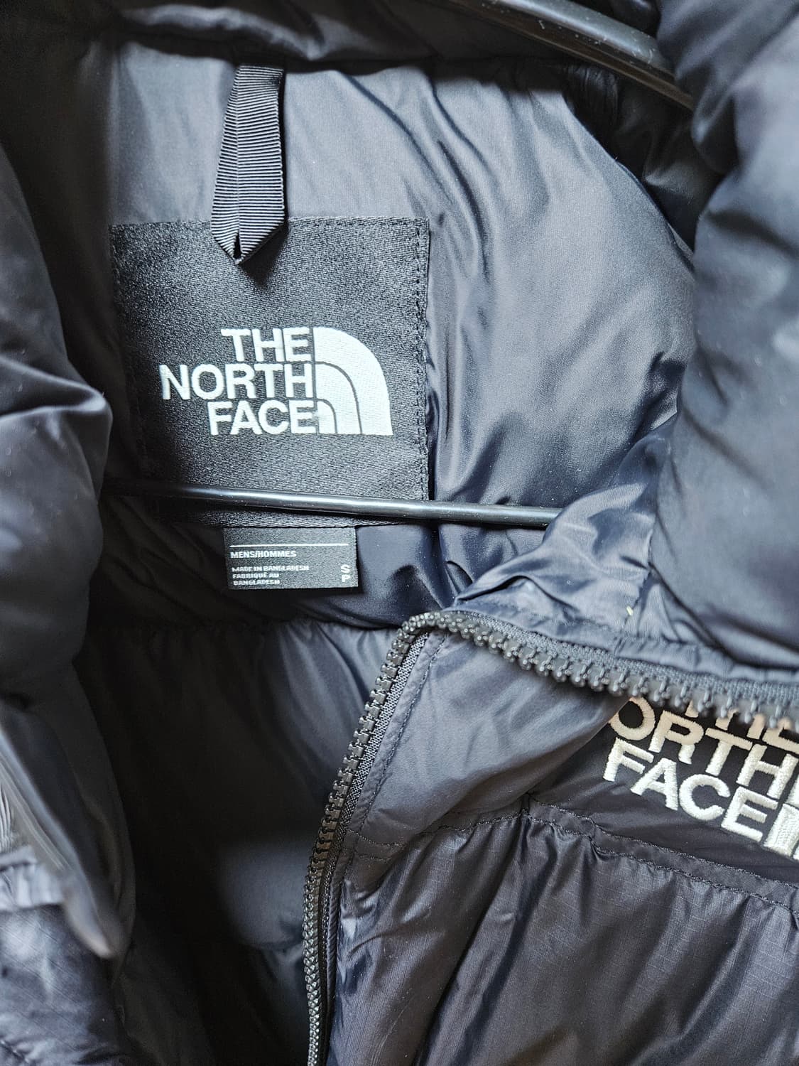 눕시 해외판 700 블랙 S 상품이미지2